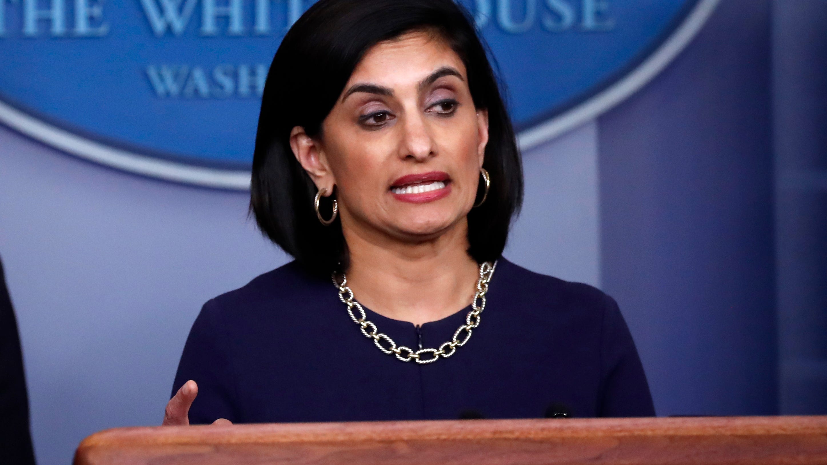 Feds issue coverage plan for COVID-19 vaccine and treatments