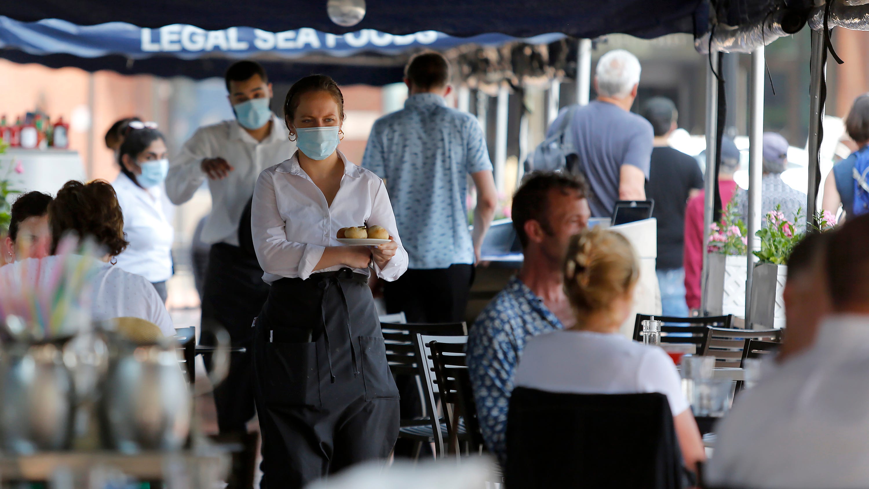 Summer travel forecast calls for longer waits, fewer choices