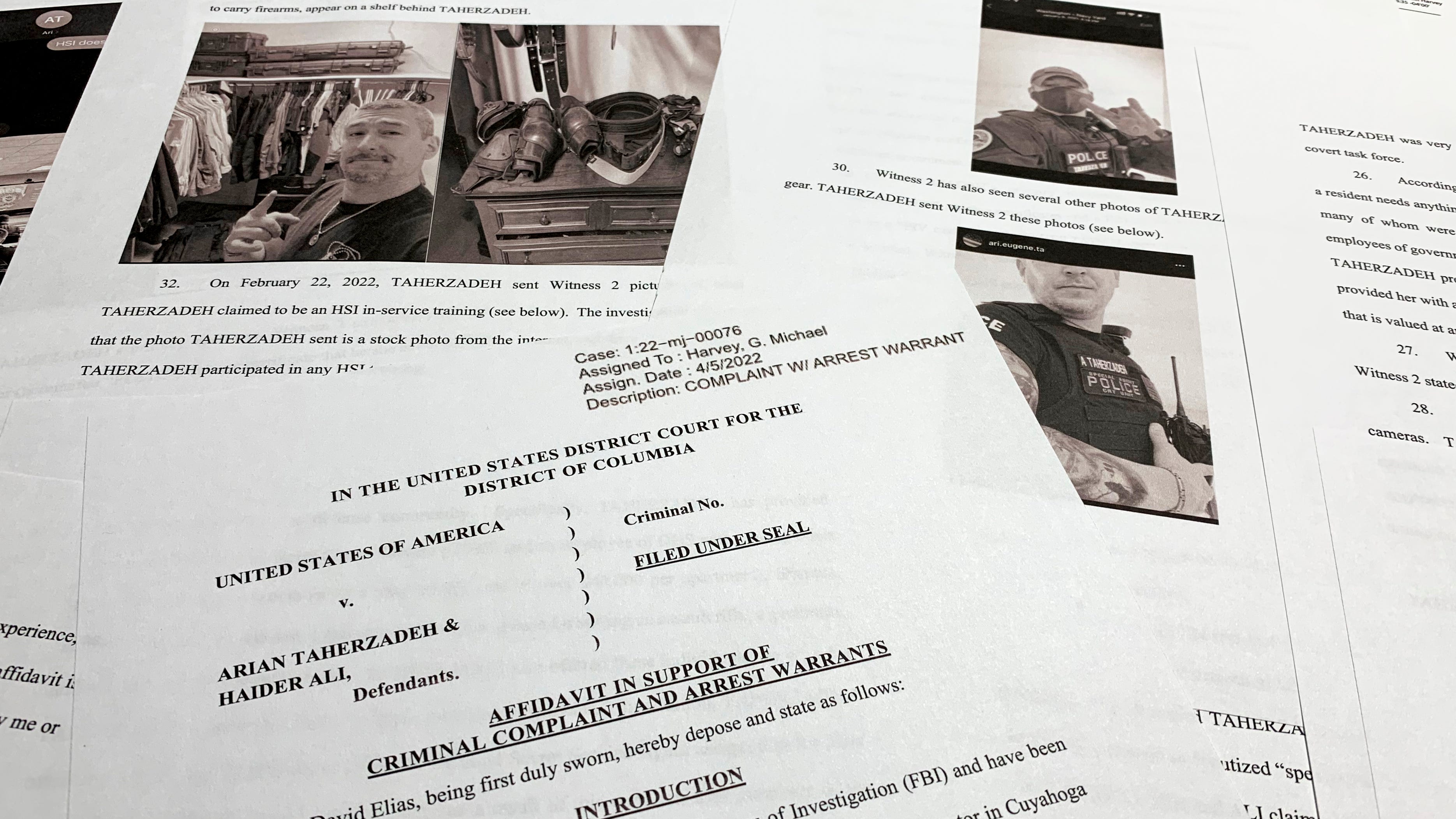 US: 2 posed as agents, gave gifts to Secret Service officers