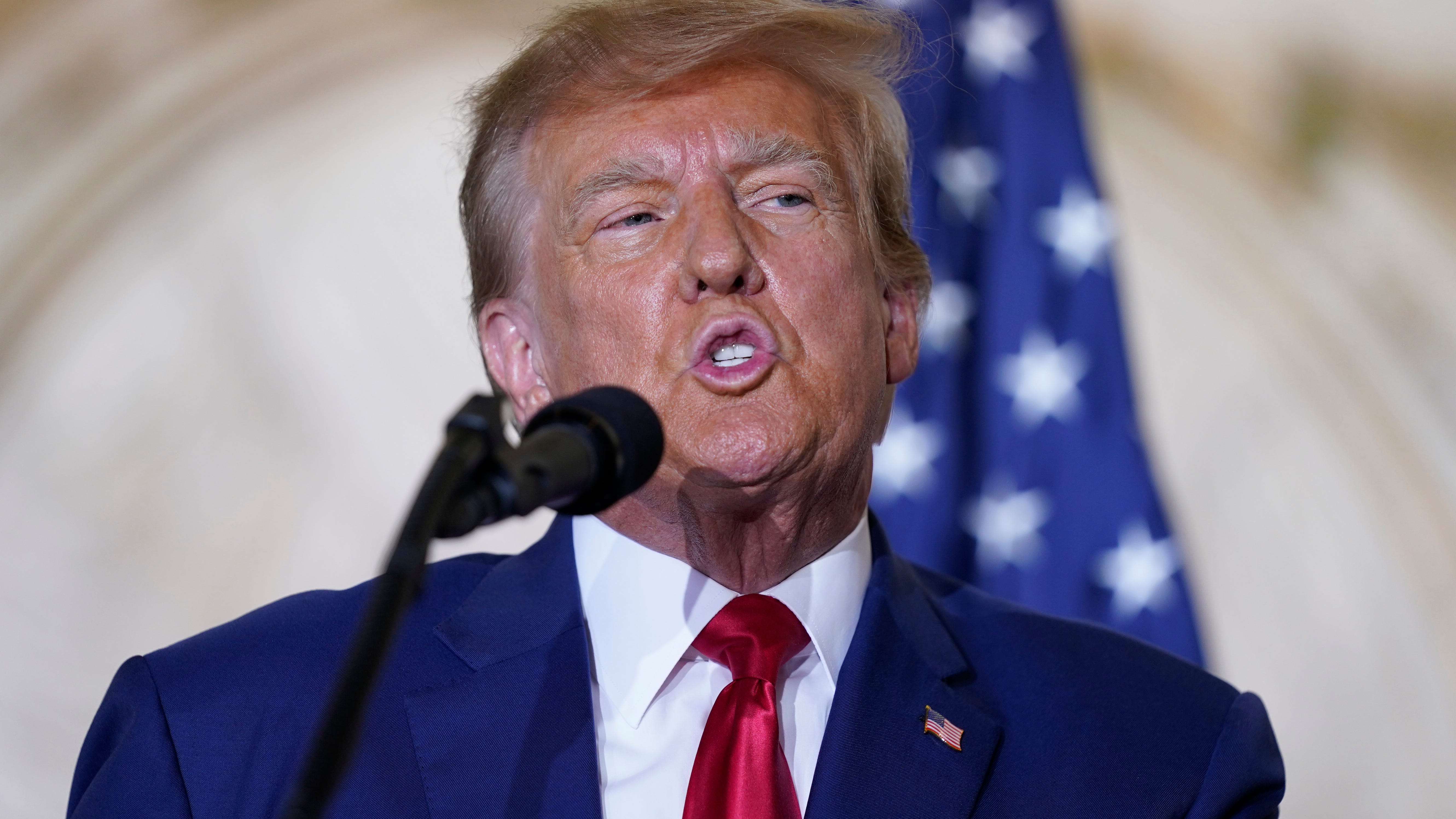 Trump's bravado tested as legal woes overlap with campaign
