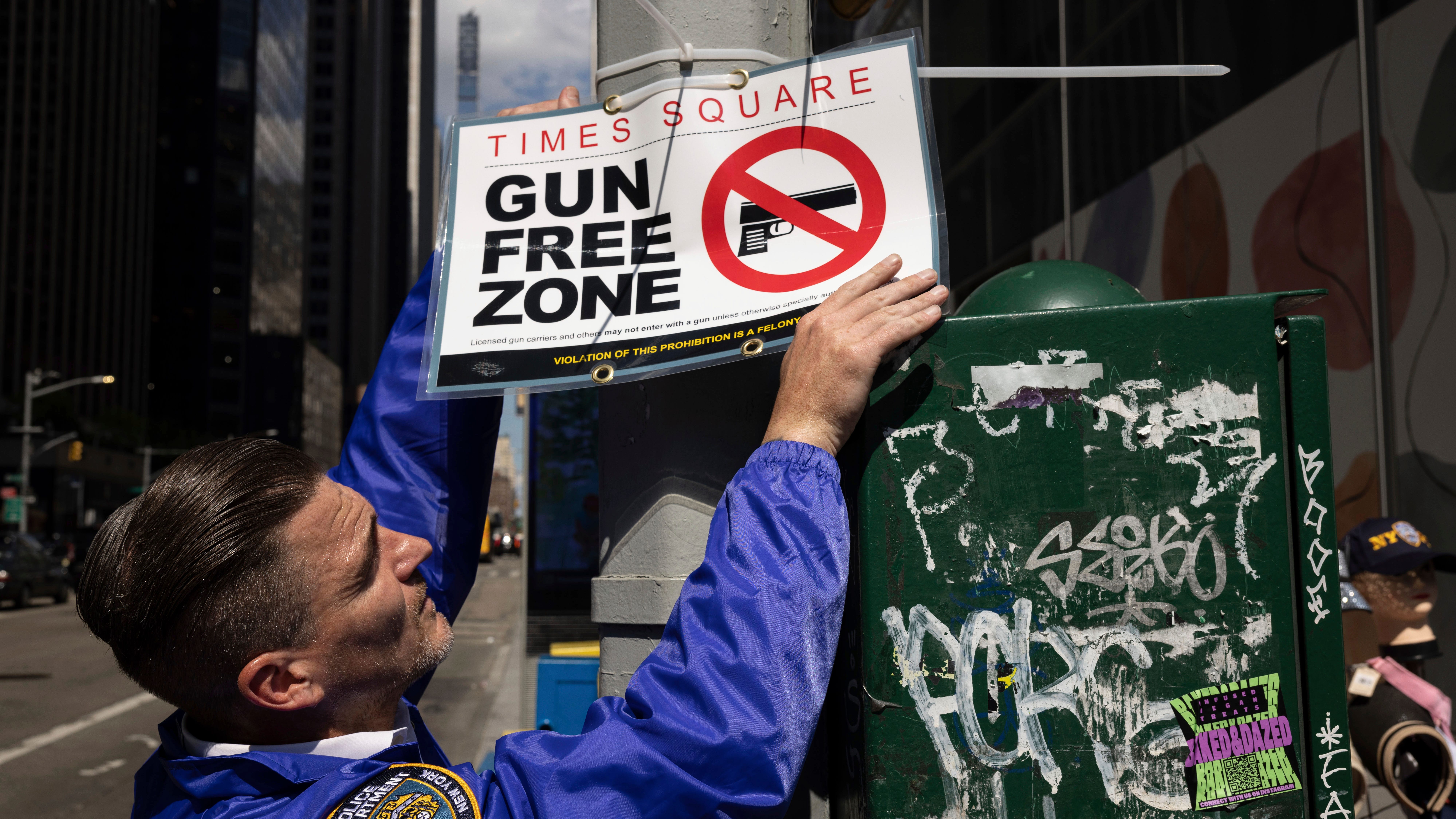 New York to restrict gun carrying after Supreme Court ruling