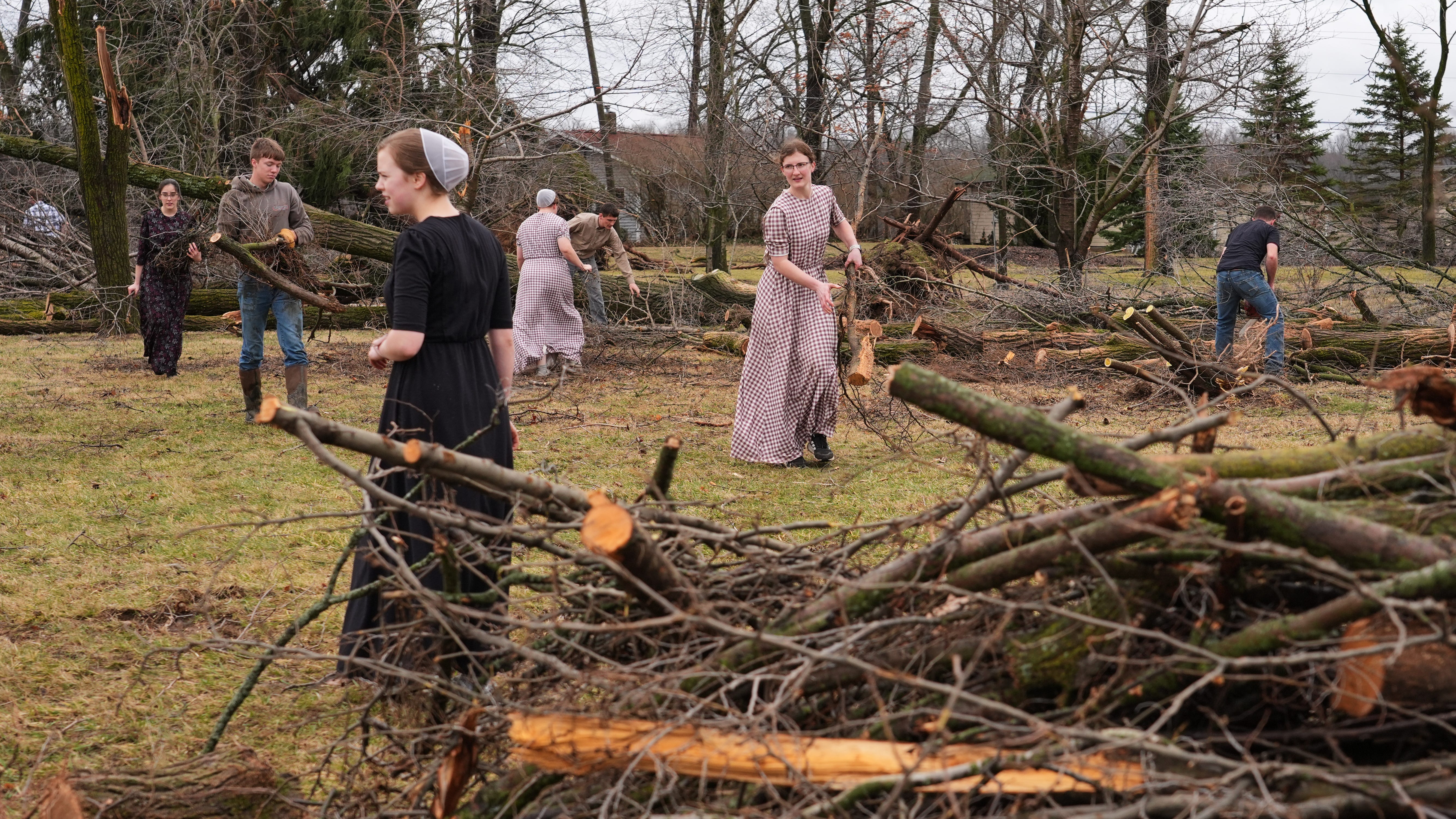 Authorities search debris after suspected tornadoes kill 6 in Michigan, Oklahoma