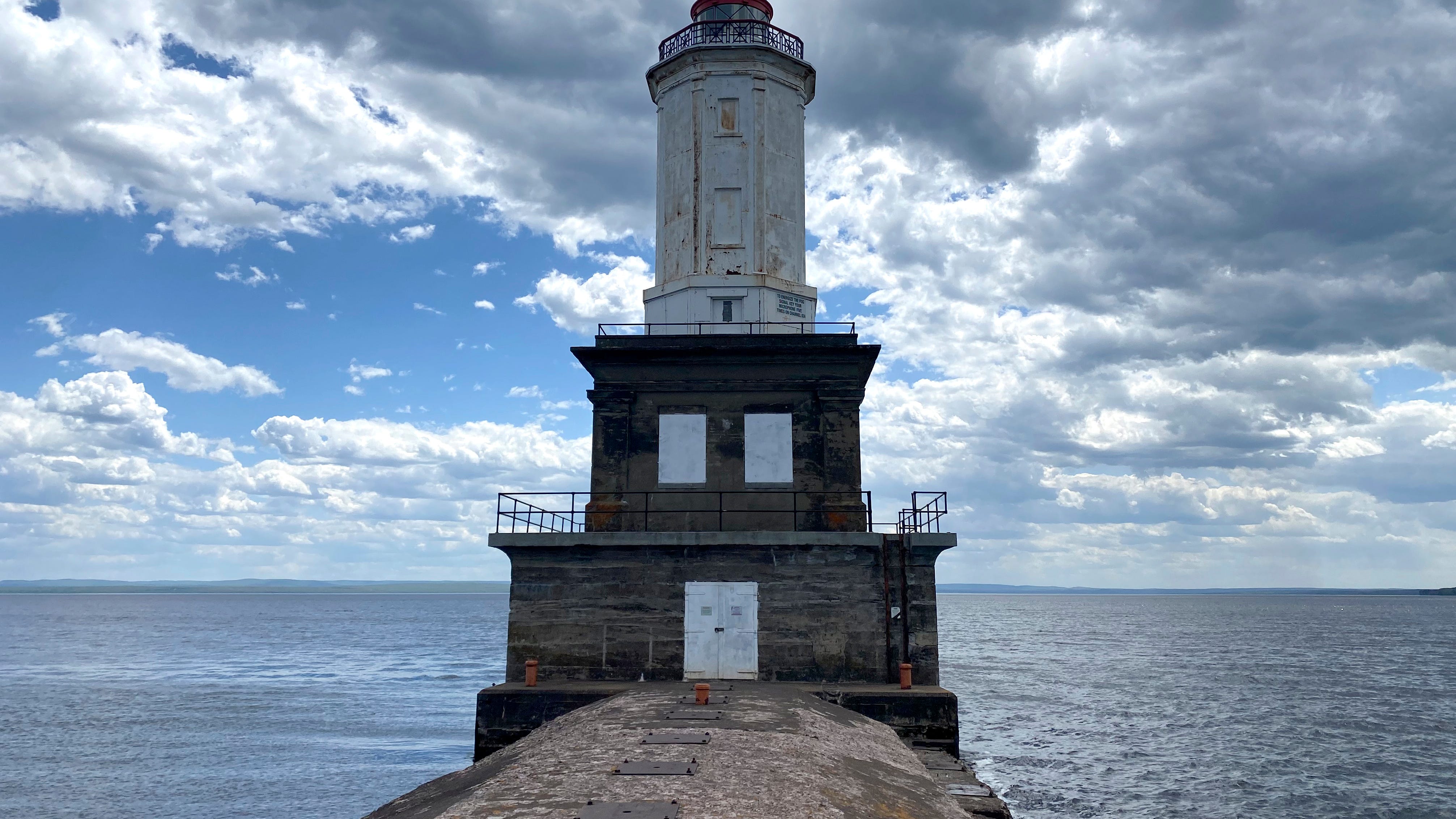 Always wanted a lighthouse? US is giving some away, selling others at auction