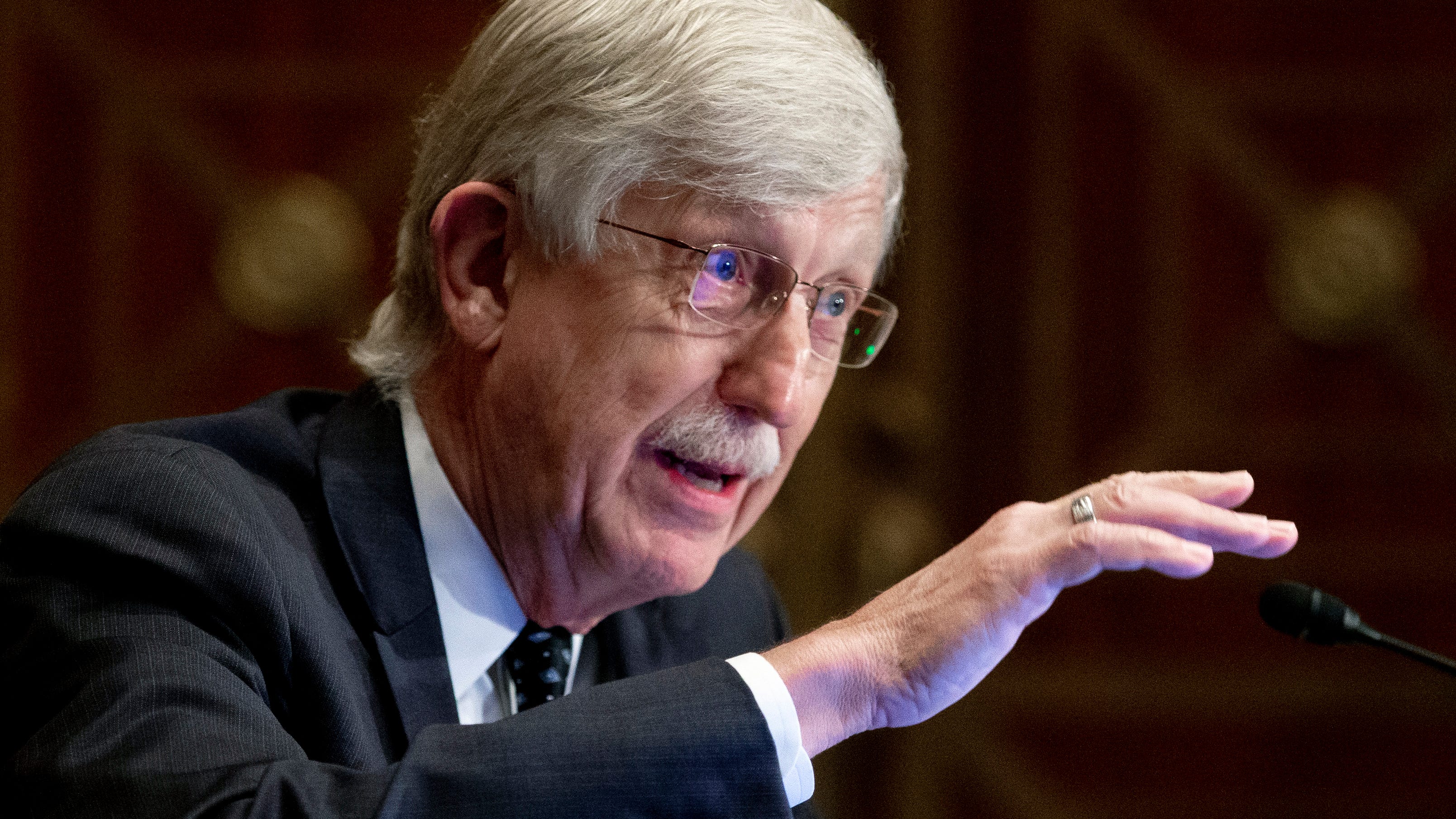 NIH head Collins steps down, led fight against cancer, COVID