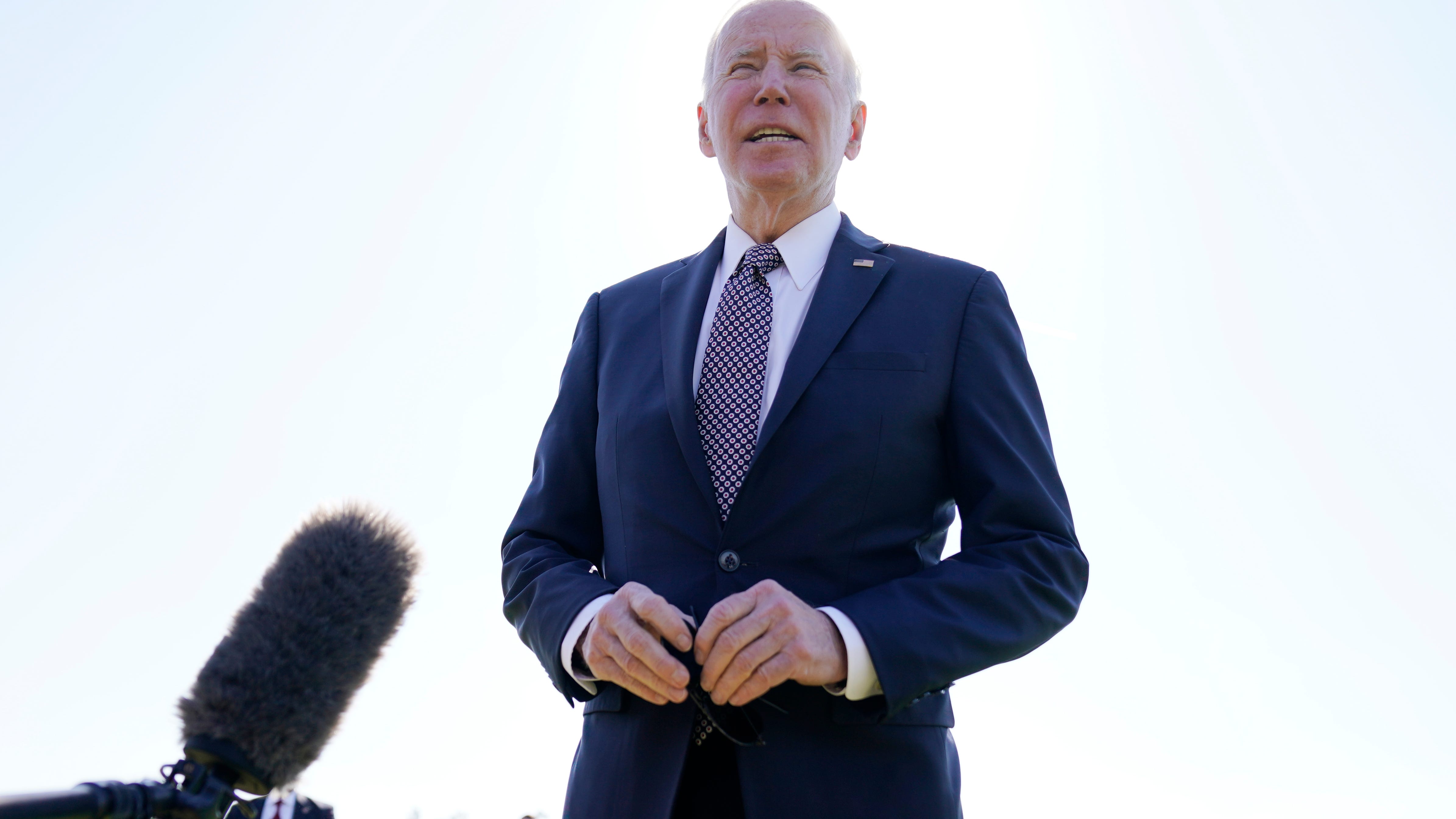 Biden: Putin should face war crimes trial for Bucha killings