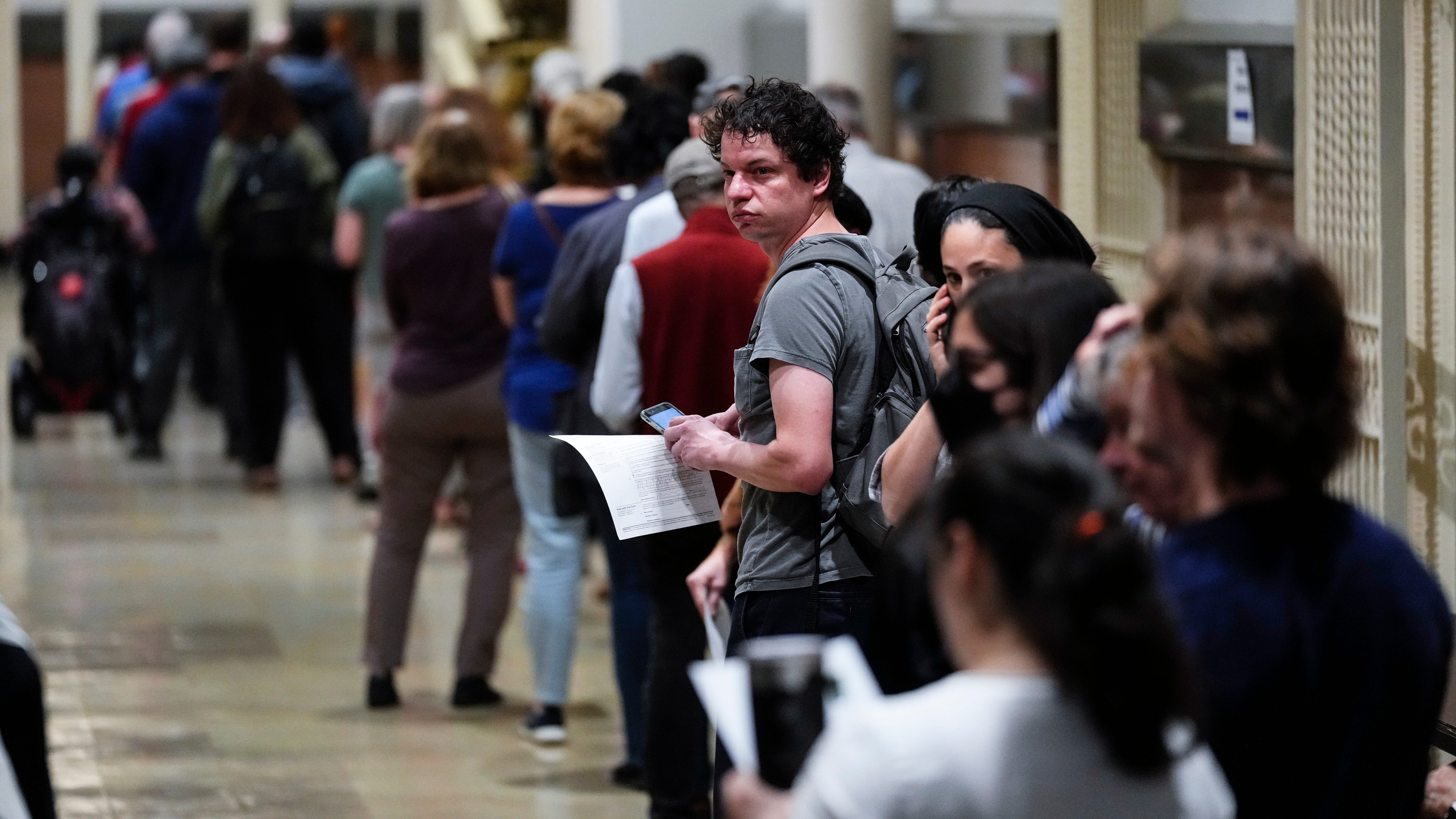 Pennsylvanians scurry to fix mail-in ballots after ruling
