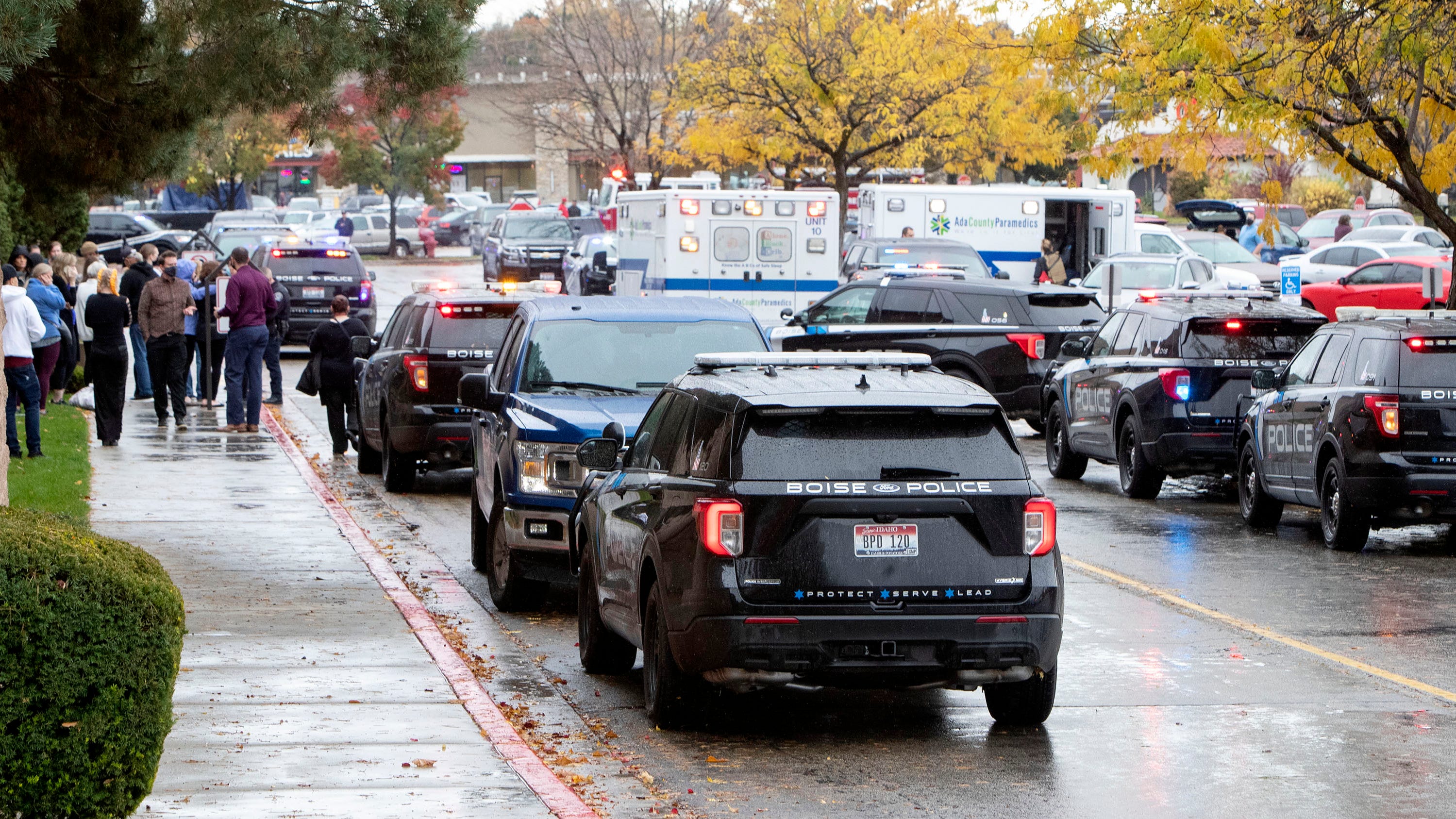 Coroner IDs suspect in Boise mall shooting that killed 2