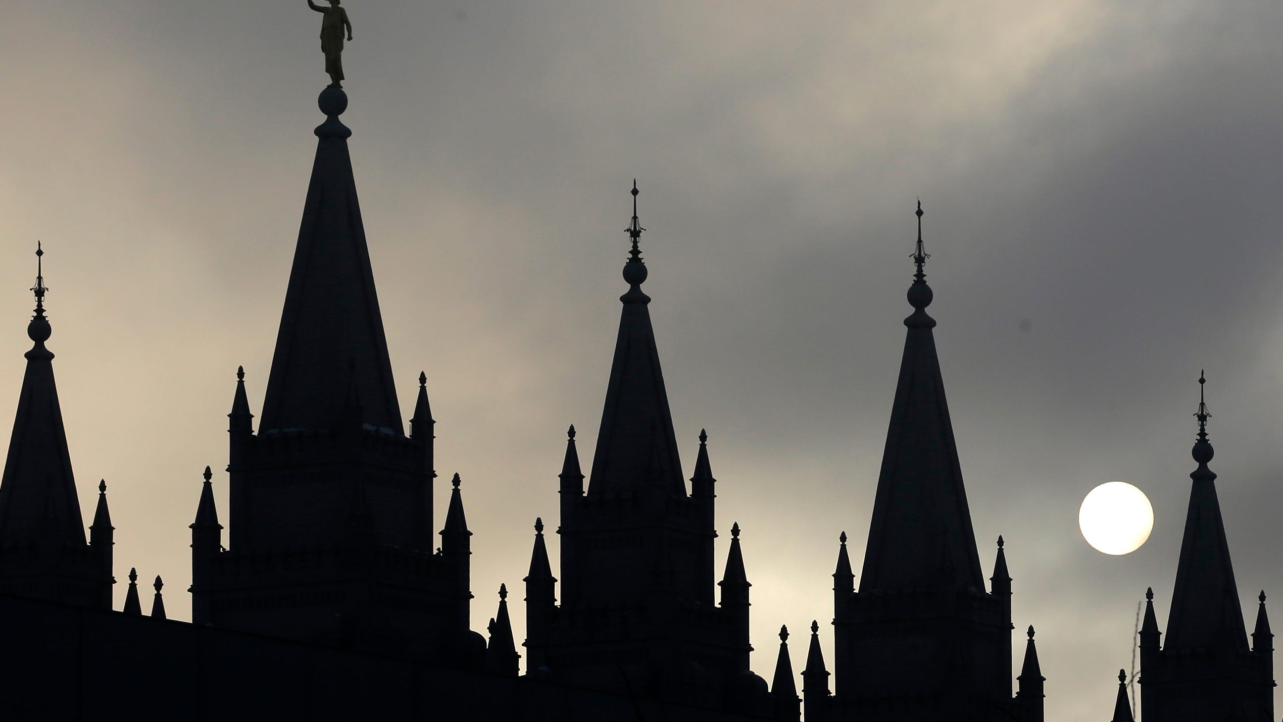 Churches defend clergy loophole in child sex abuse reporting