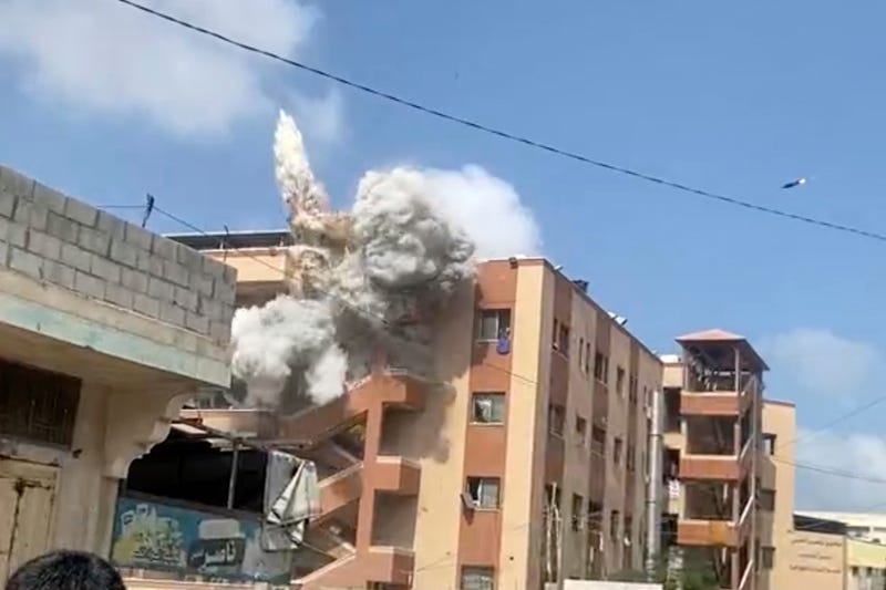Mideast Wars Strike on Hospital