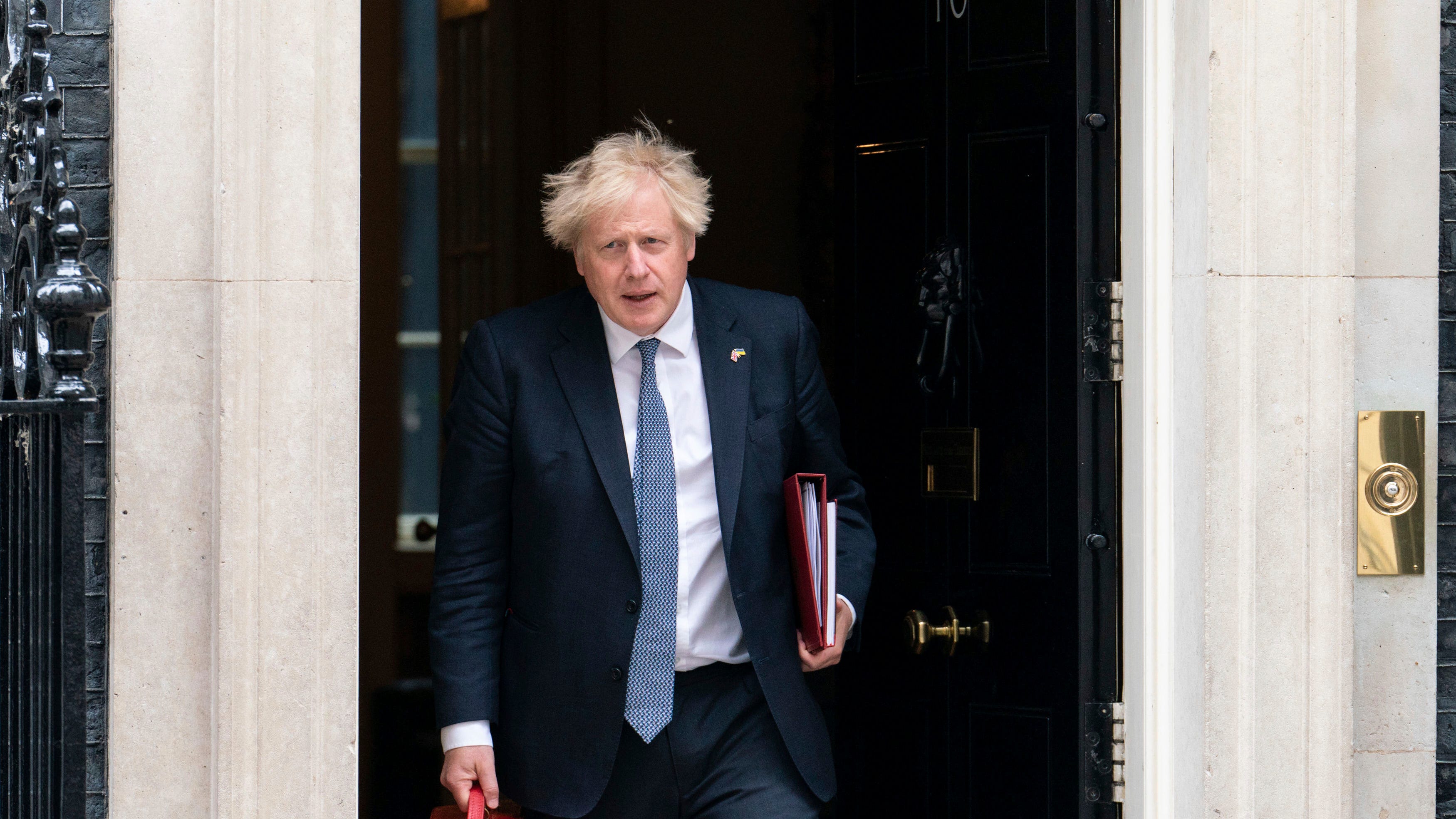 UK touts help for energy bills; seeks to forget 'partygate'