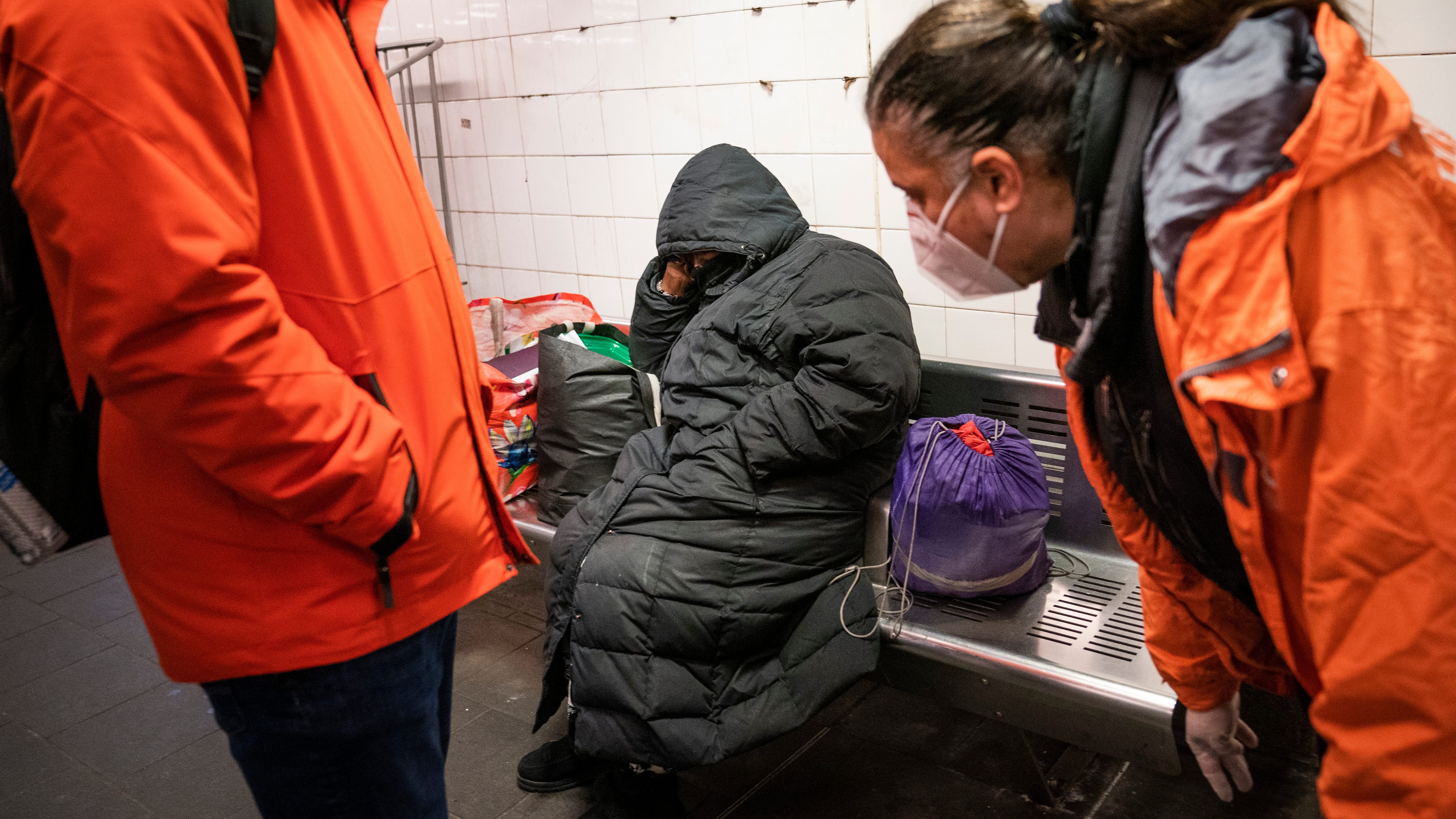 Mayor says NYC will treat mentally ill, even if they refuse