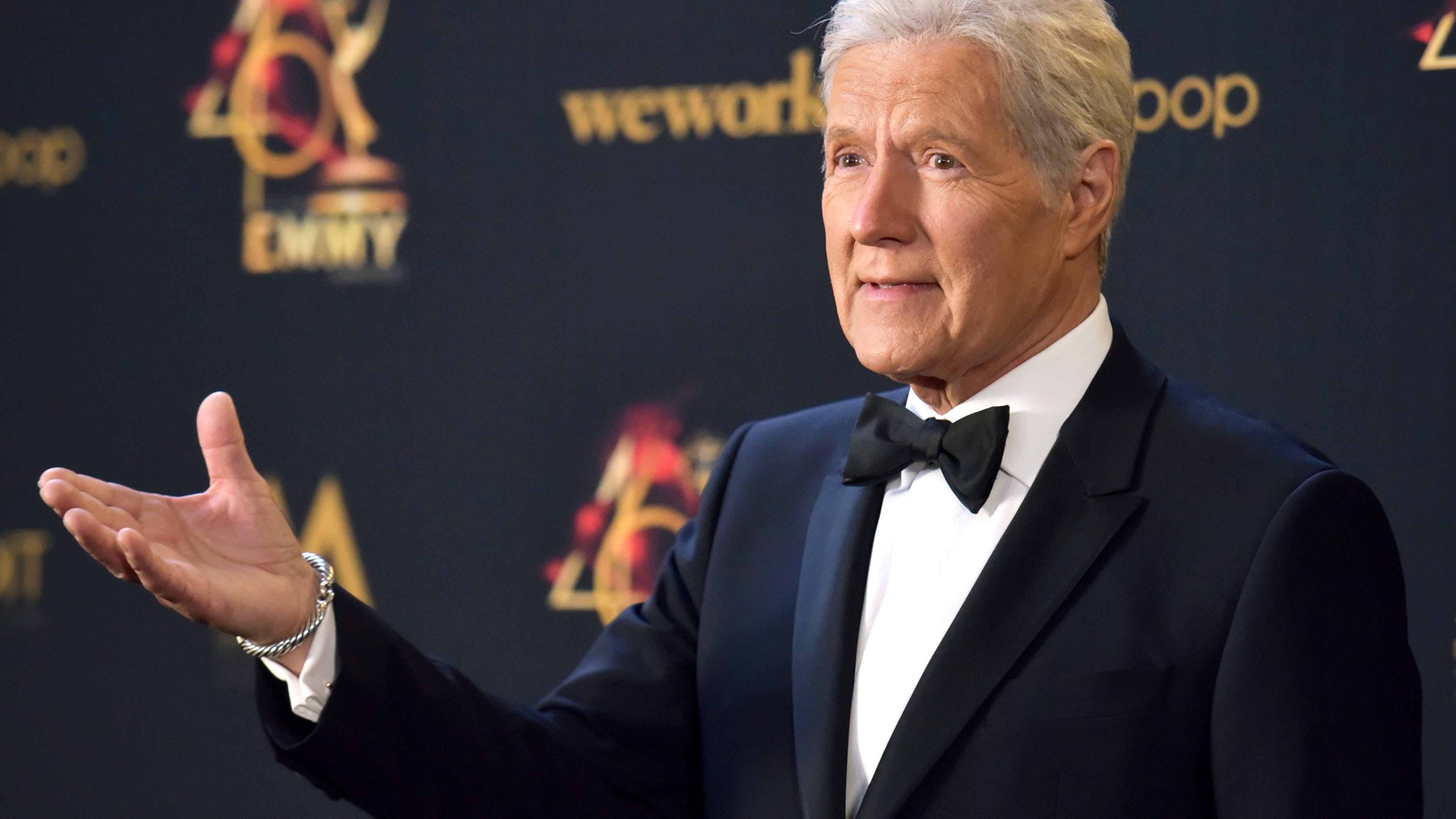 Sentimental video tribute closes Trebek's final "Jeopardy!"