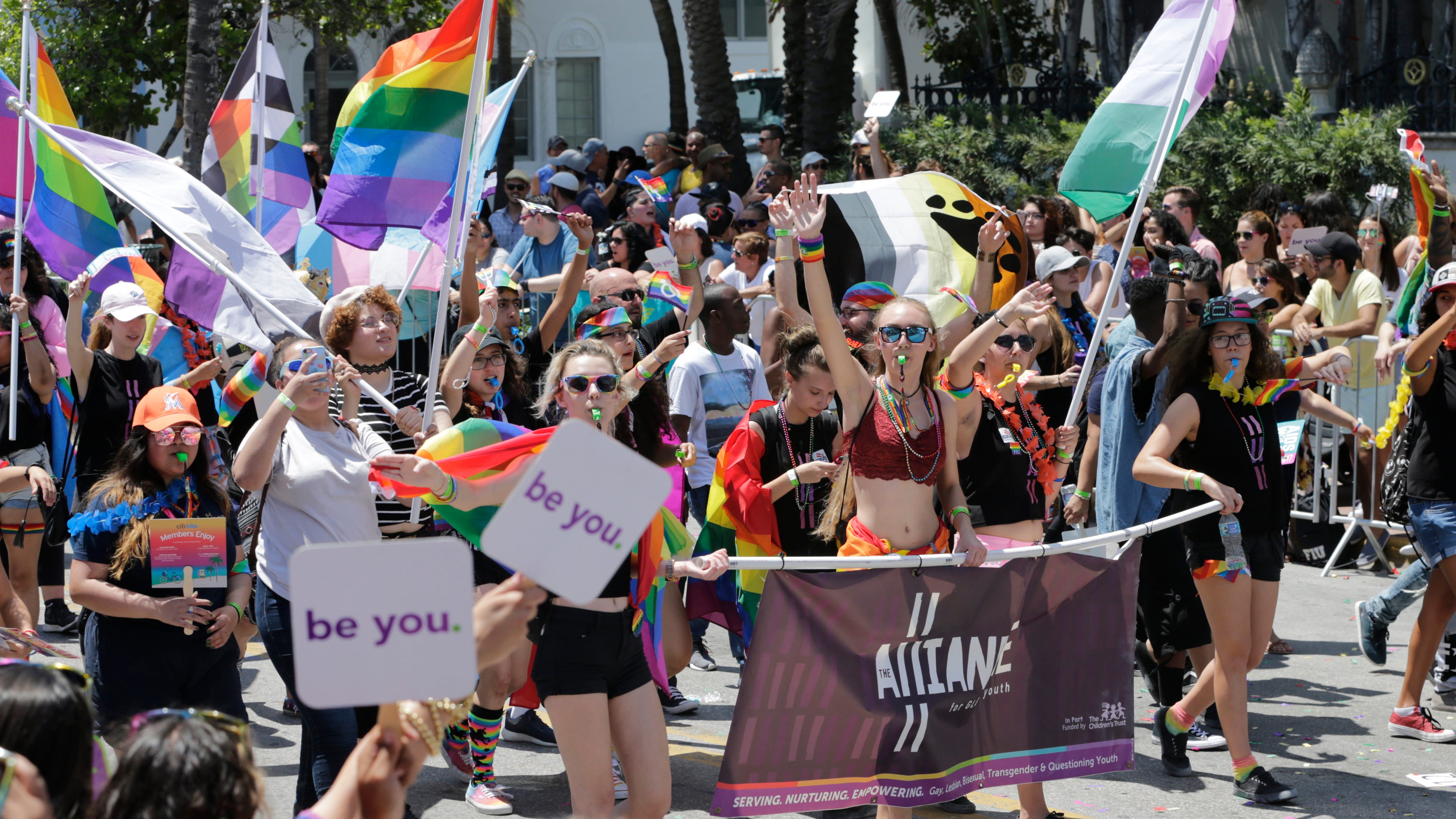Florida GOP aims to curtail school lessons on sex, gender