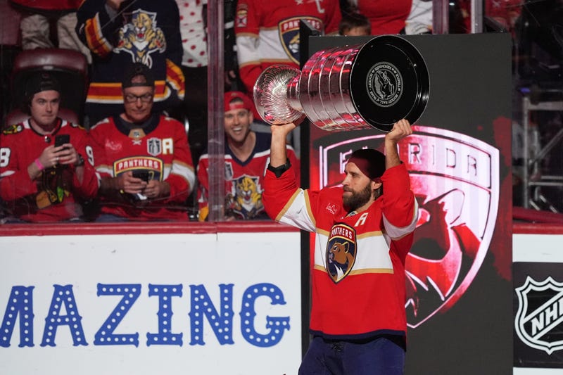 Blackhawks Panthers Hockey