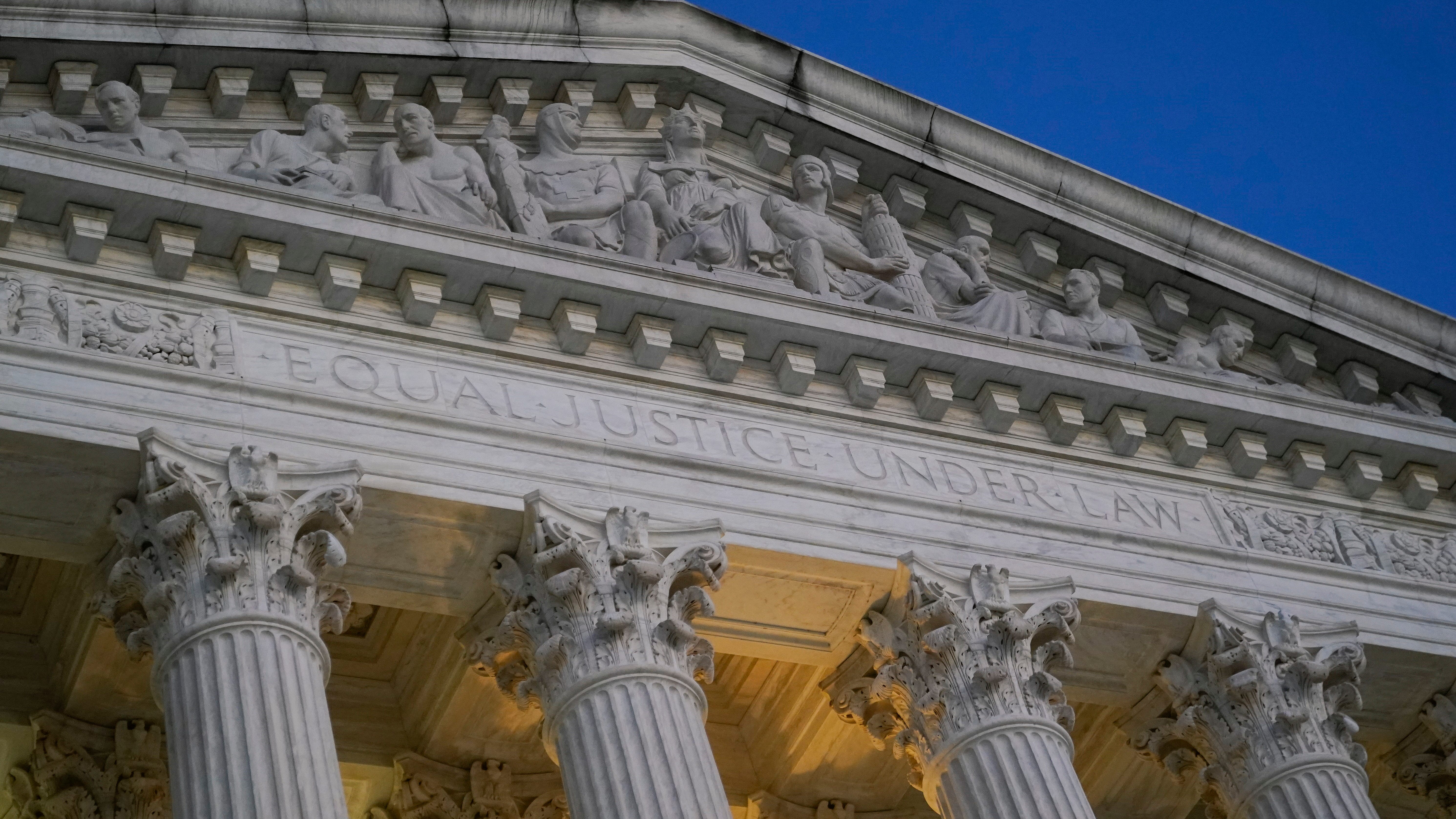 Supreme Court to resume issuing decisions in courtroom
