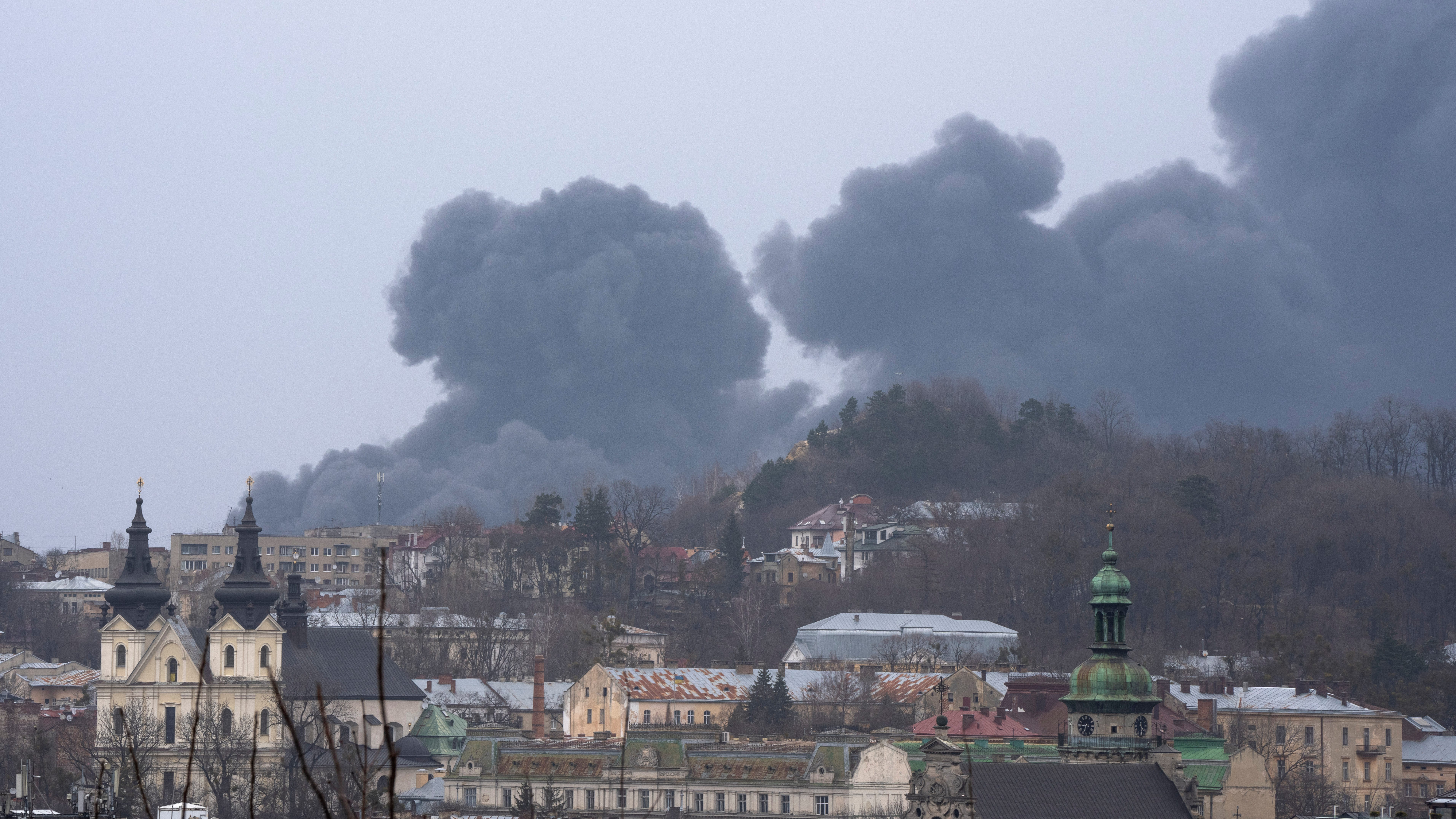 Rocket attacks hit Ukraine's Lviv as Biden visits Poland