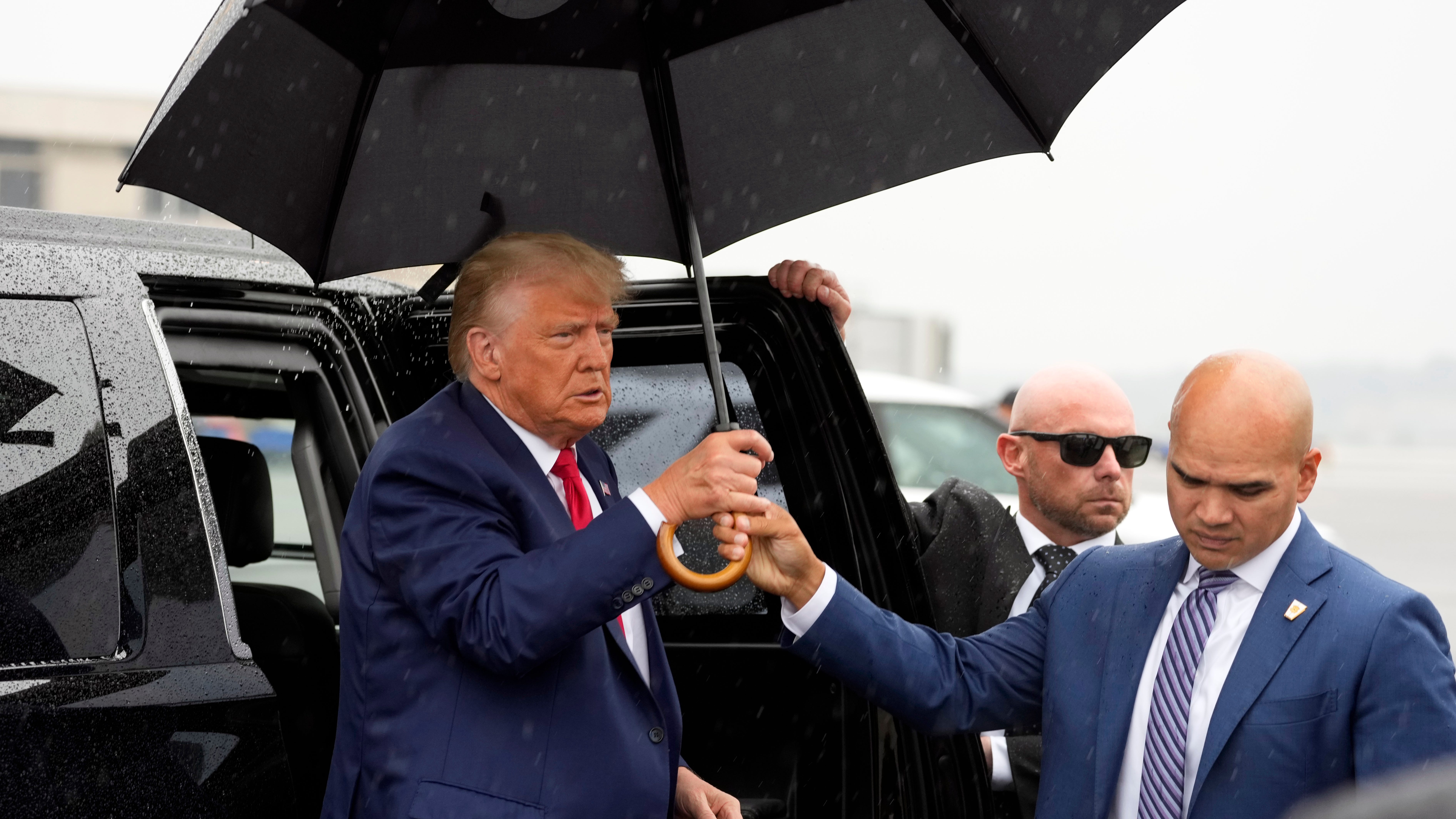 Mar-a-Lago property manager and Trump's aide are due back in court in the classified documents case