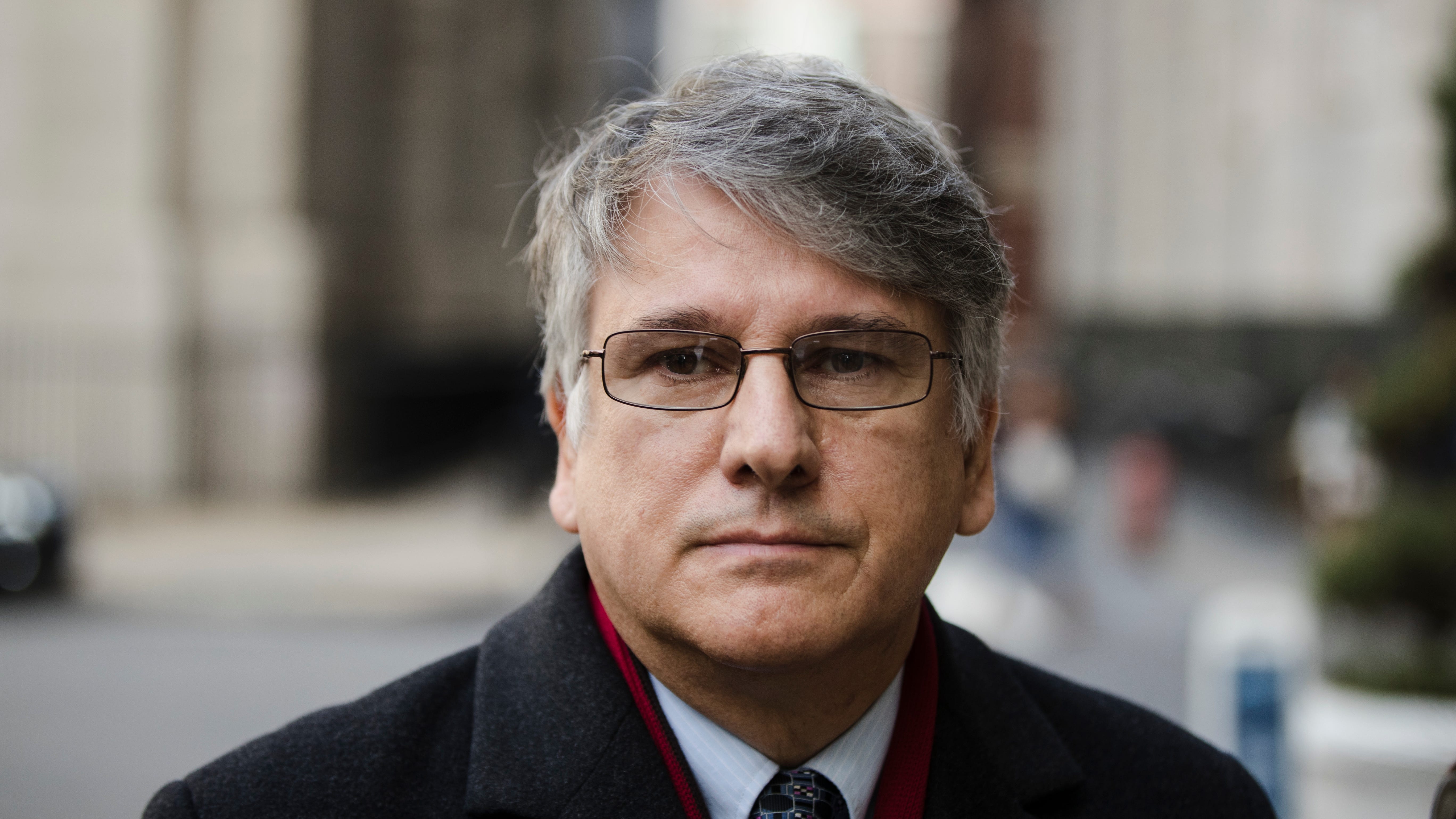 Doctor who sexually abused patients kills himself in jail
