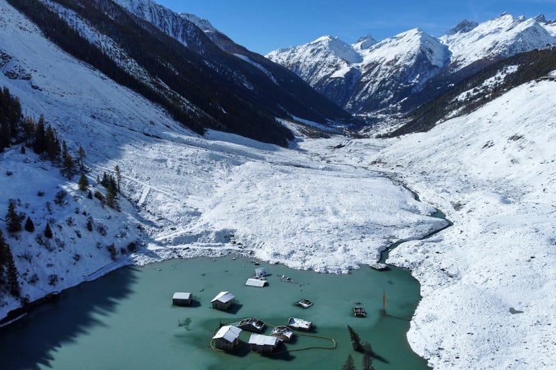 SUIZA-DESLAVE-PUEBLO AFECTADO