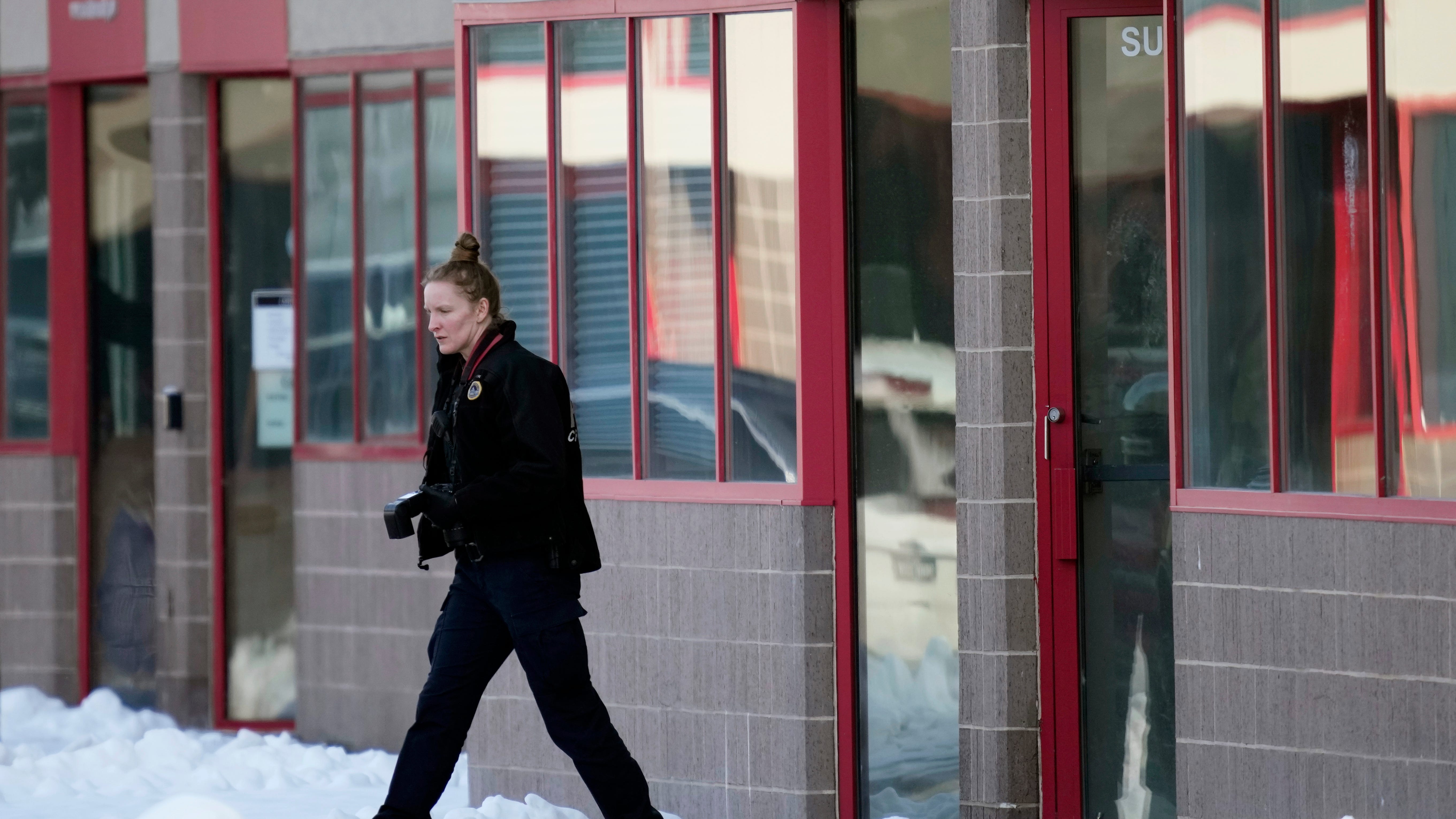 Police: 2 students dead, adult hurt in Des Moines shooting