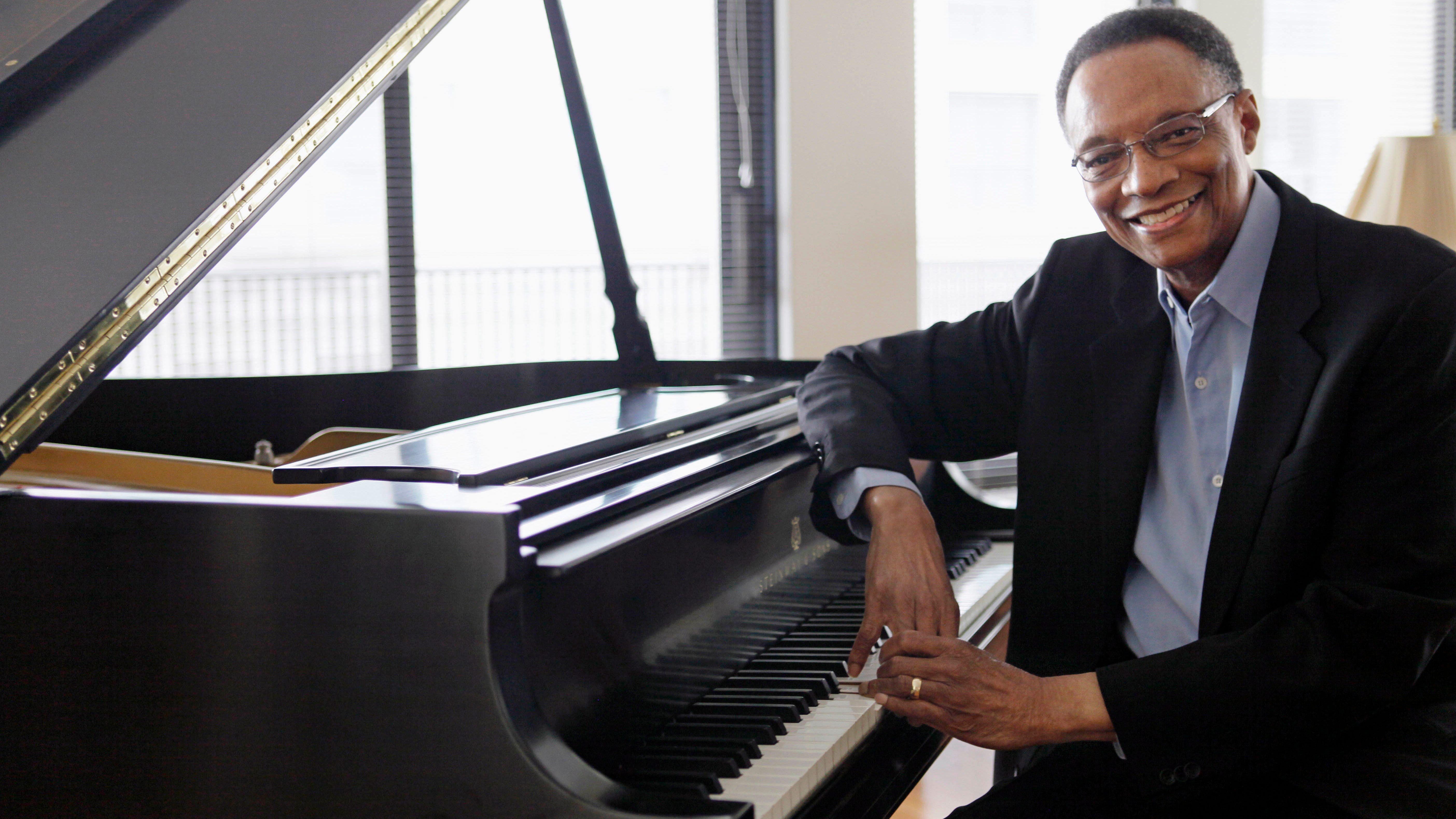 Renowned jazz pianist Ramsey Lewis has died, age 87