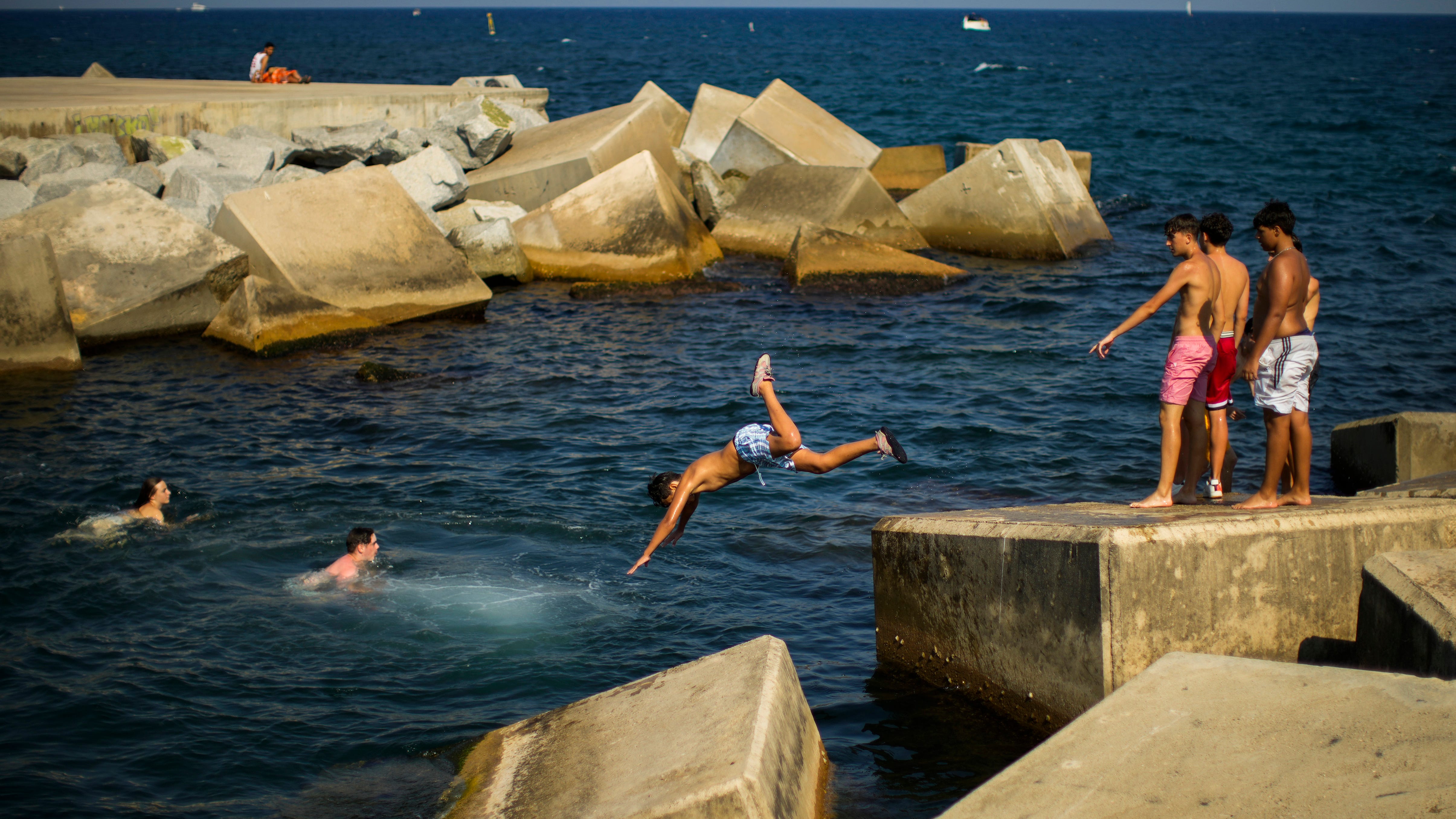 Weather agency: July was Spain's hottest month on record