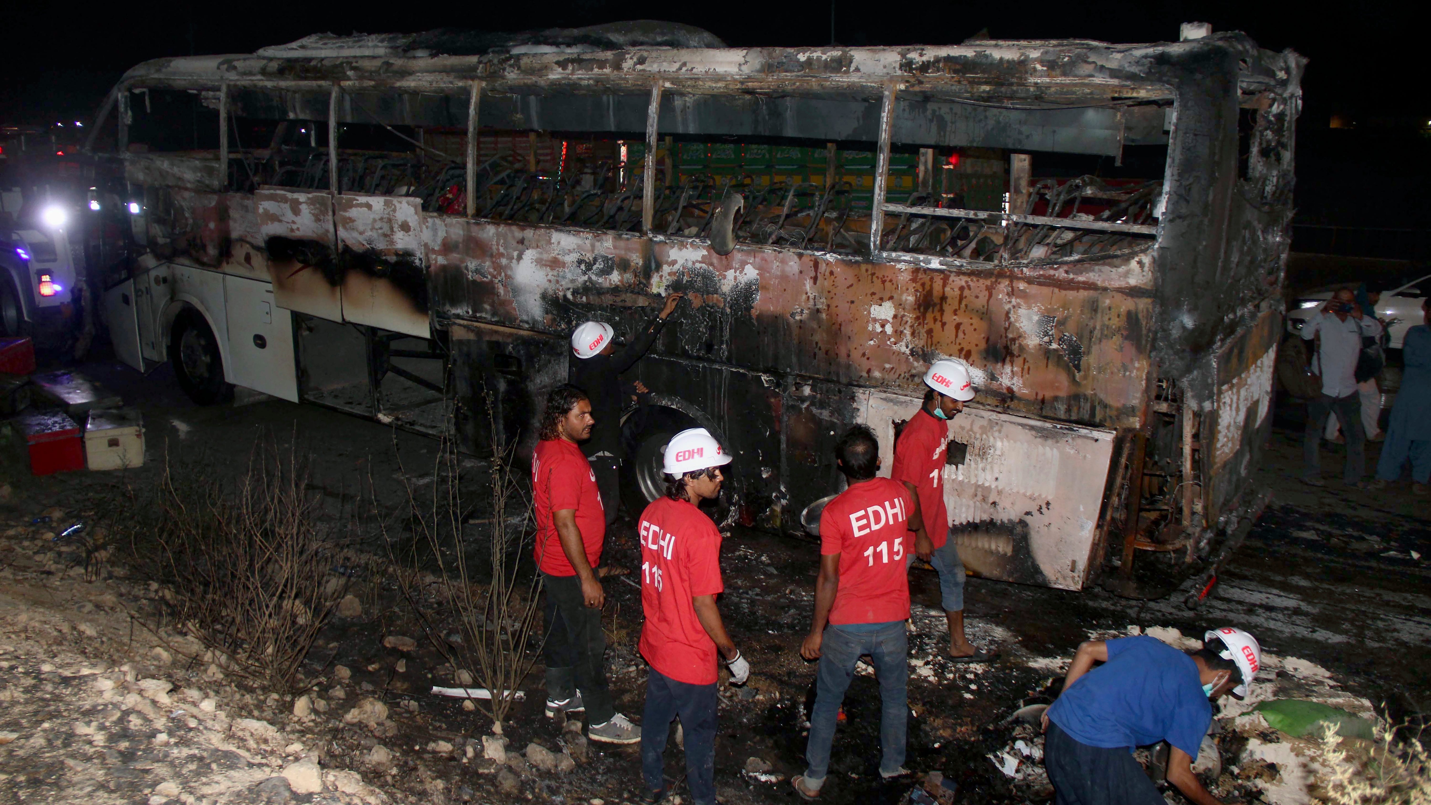 Pakistan bus fire kills at least 18 flood survivors