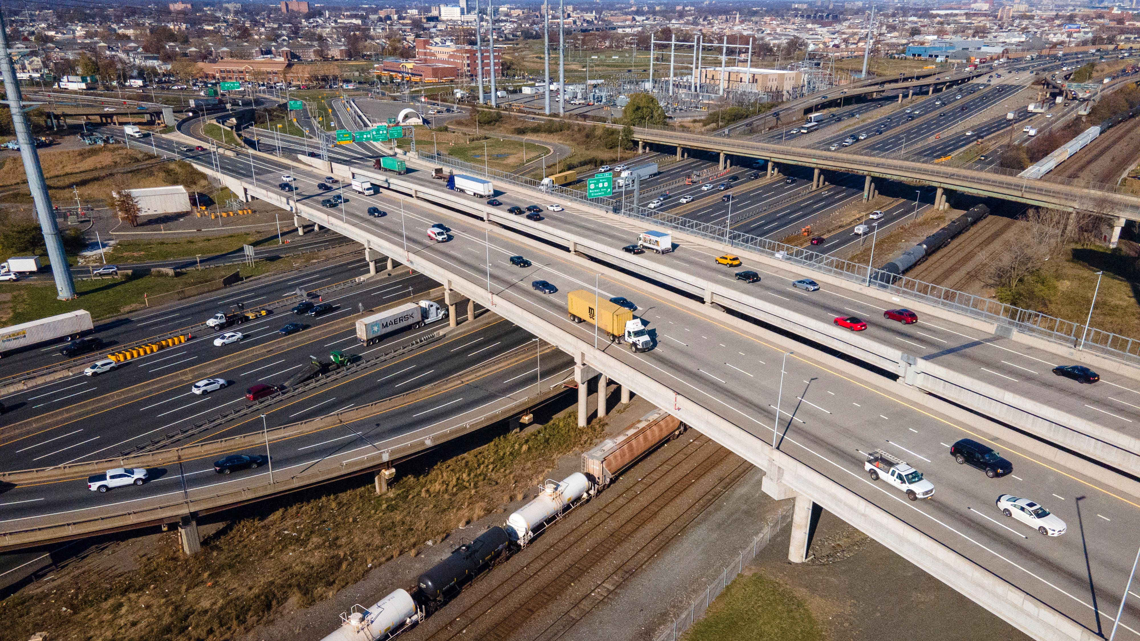 Thanksgiving travel rush is back with some new habits