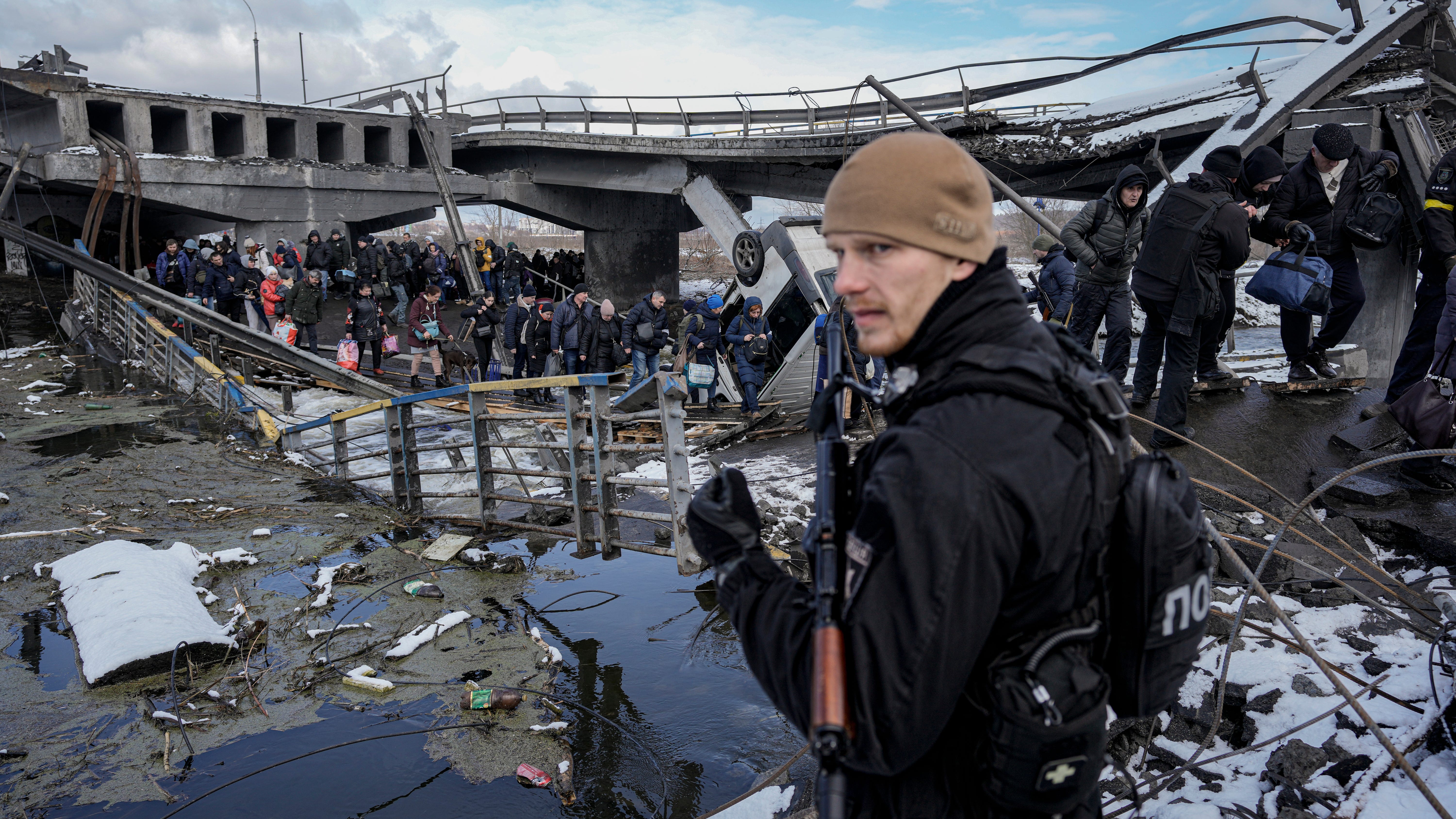 Effort to relieve encircled Ukrainian port put in jeopardy