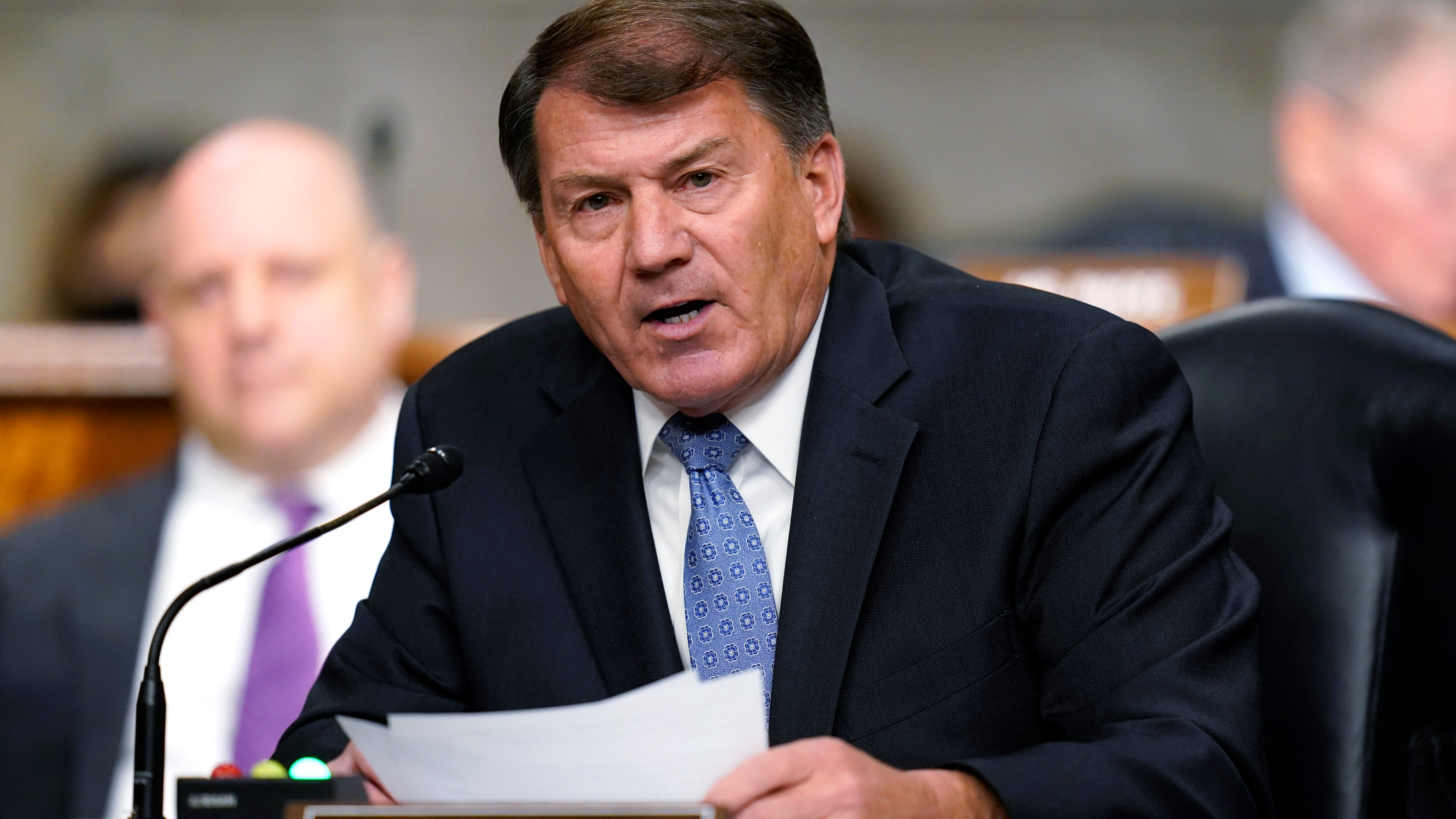 Sen. Rounds pushes GOP to get 'louder' on false Trump claims