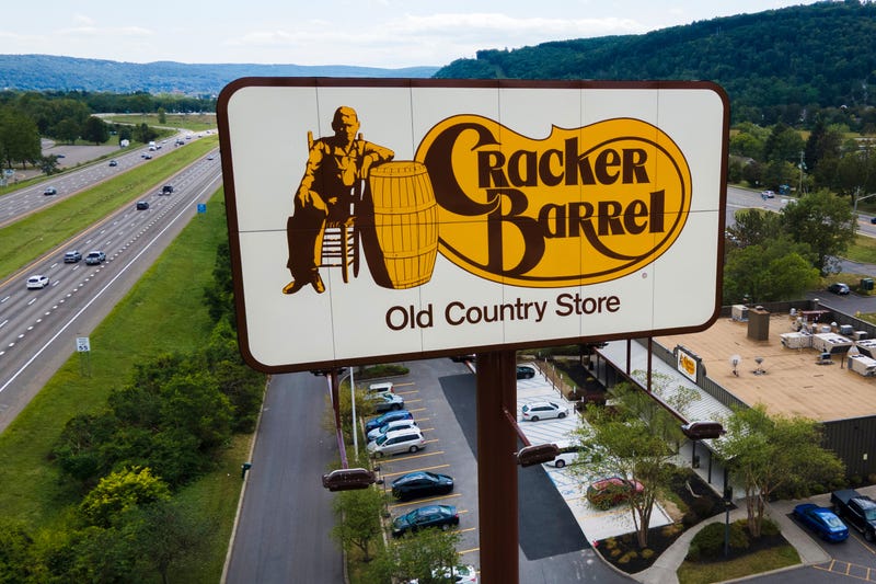 Cracker Barrel CEO