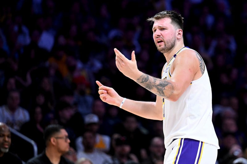 Bulls Lakers Basketball