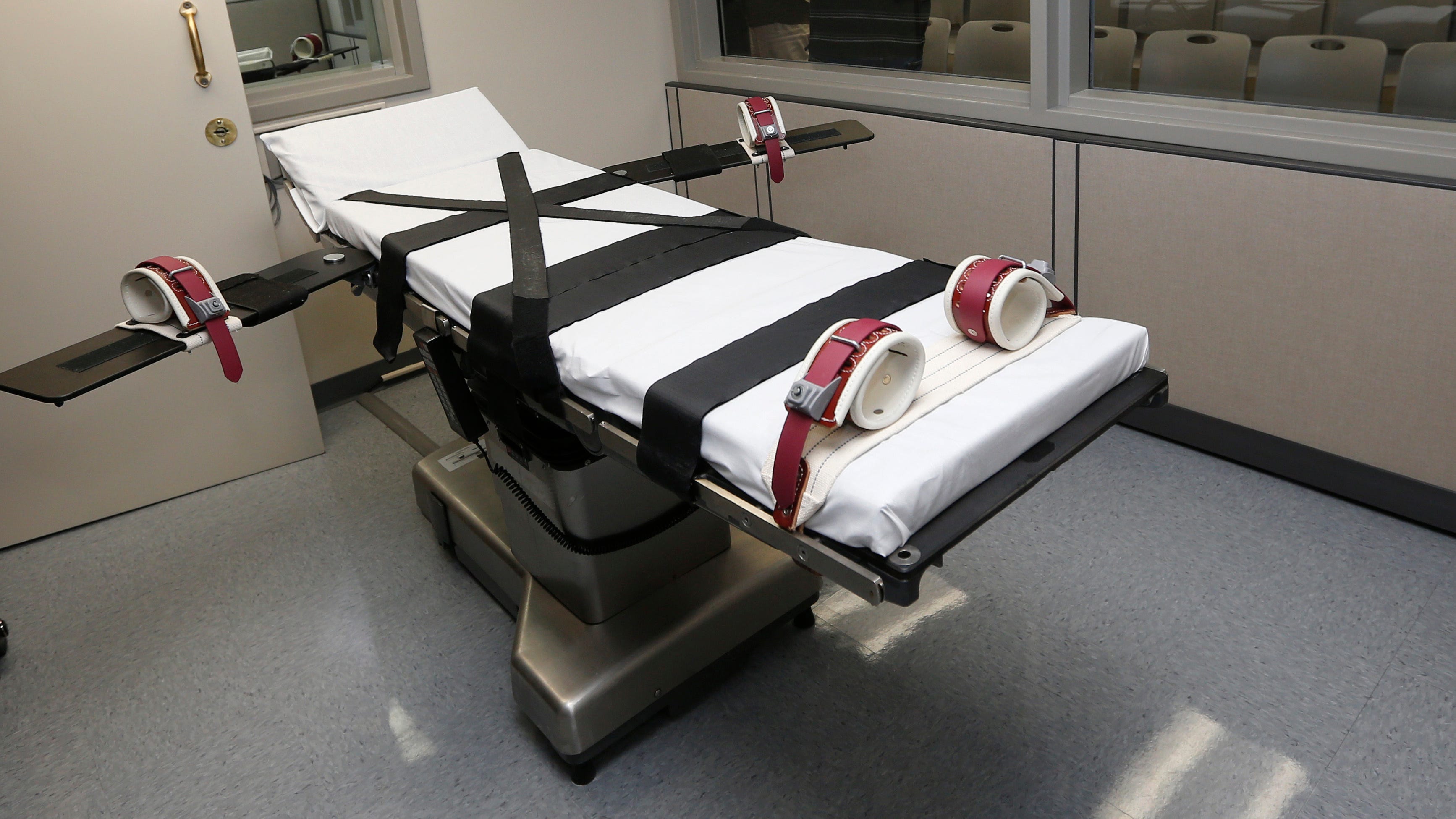 Doctors question sedative dose used in Oklahoma execution