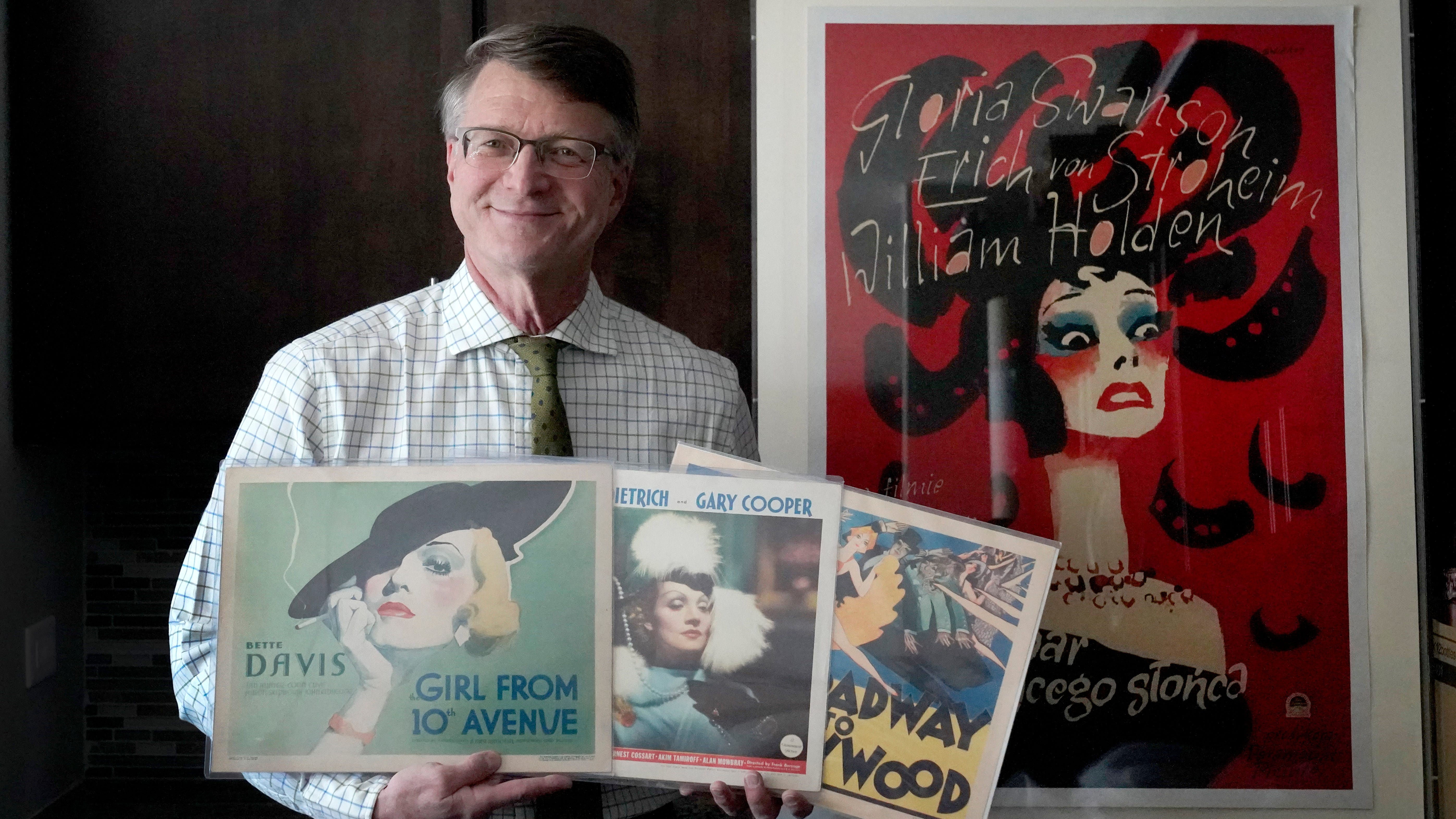 Silent films to live on in movie theater lobby card project