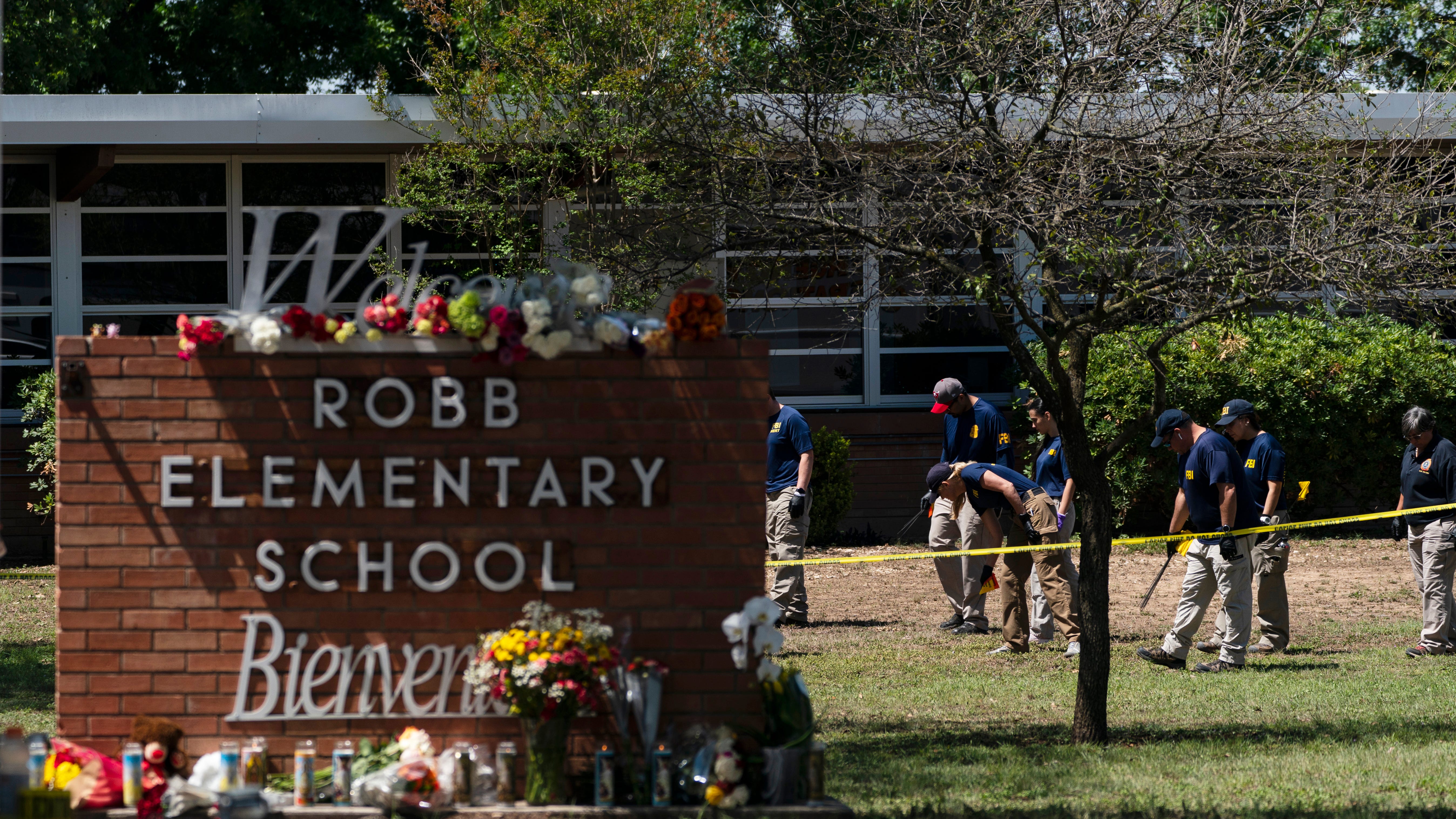 Students who survived Texas school attack describe scene