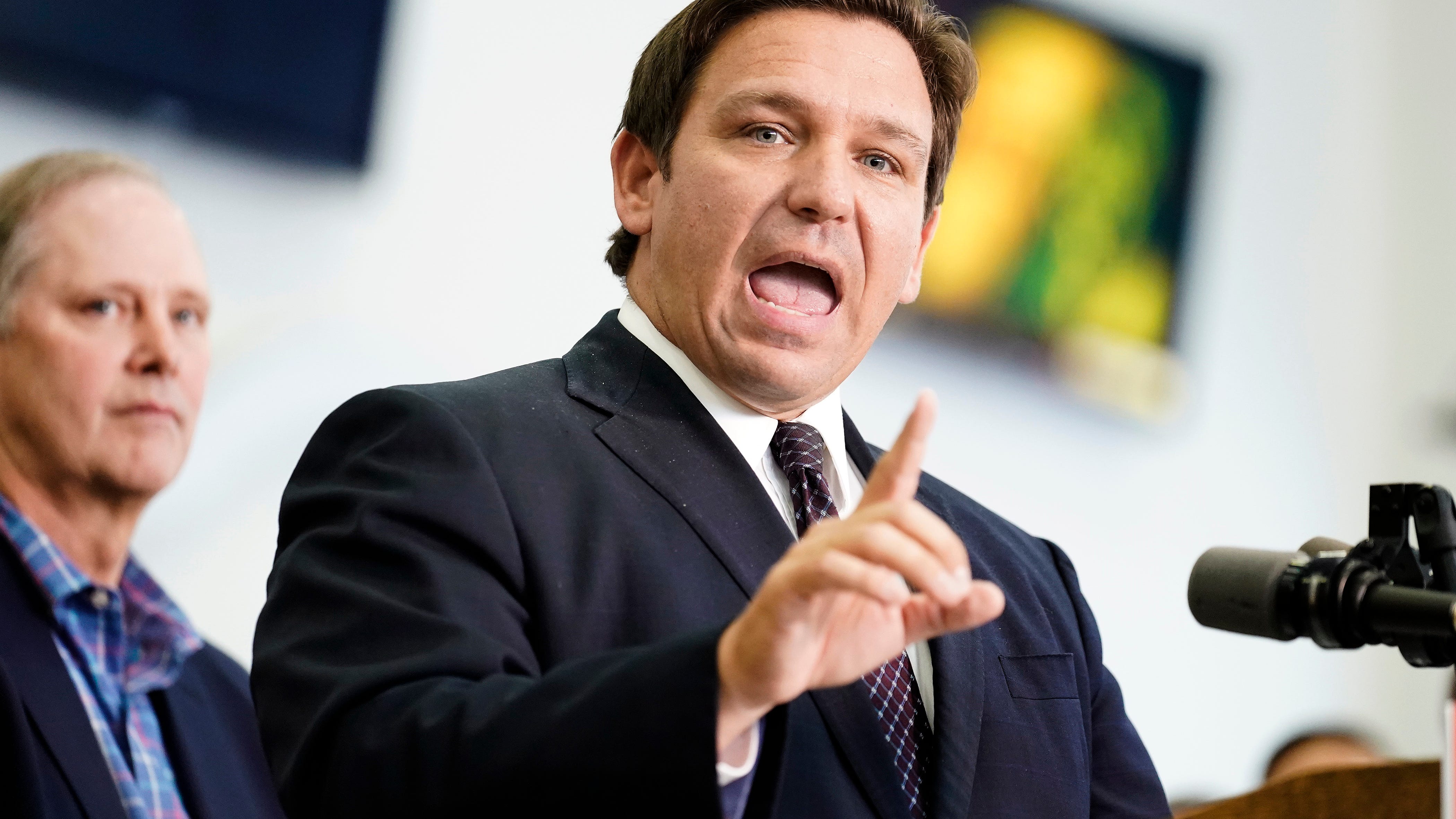 Florida Democrats aim to rebound as GOP voting numbers grow