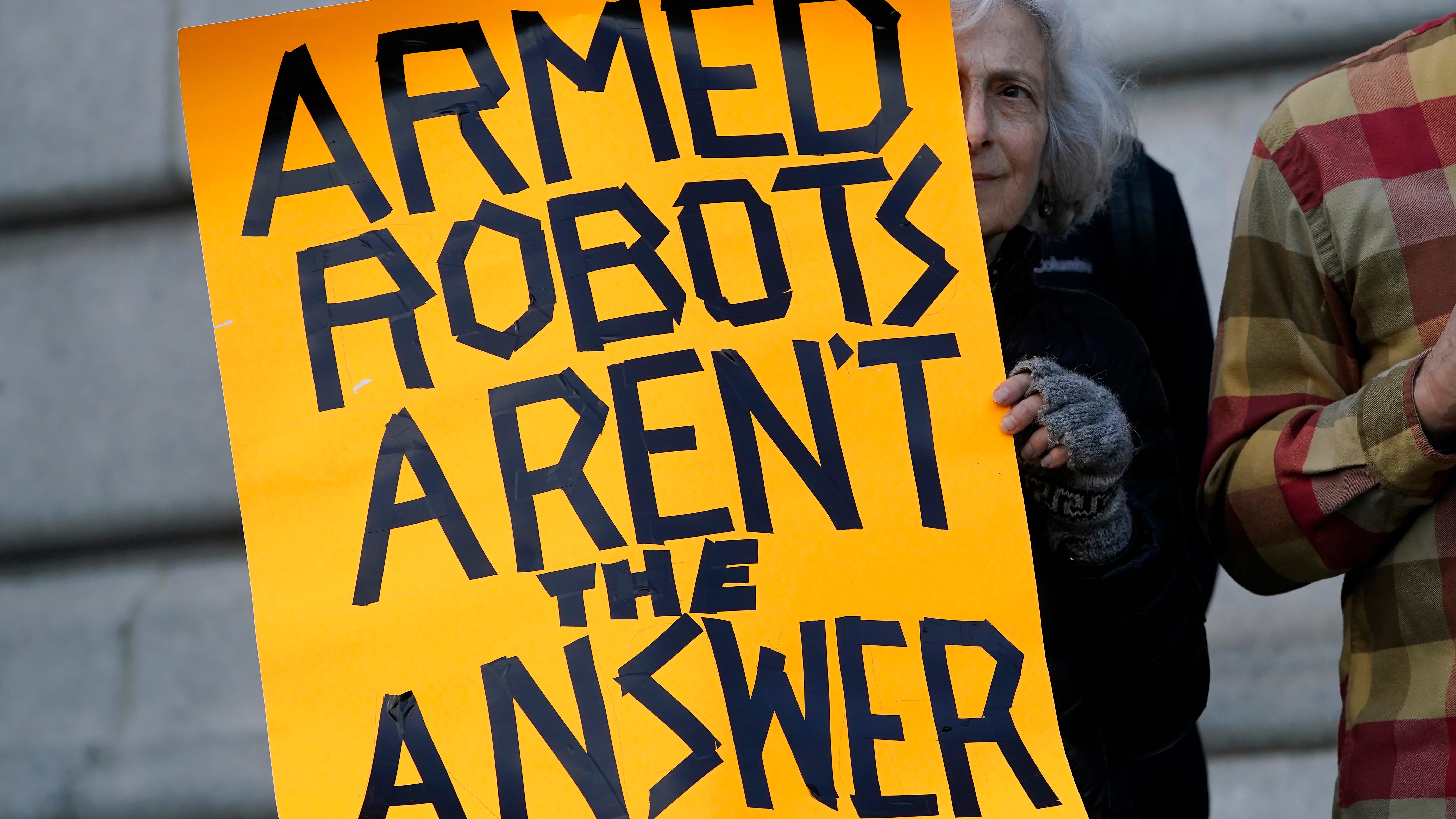 Amid outcry, San Francisco pauses on 'killer police robots'