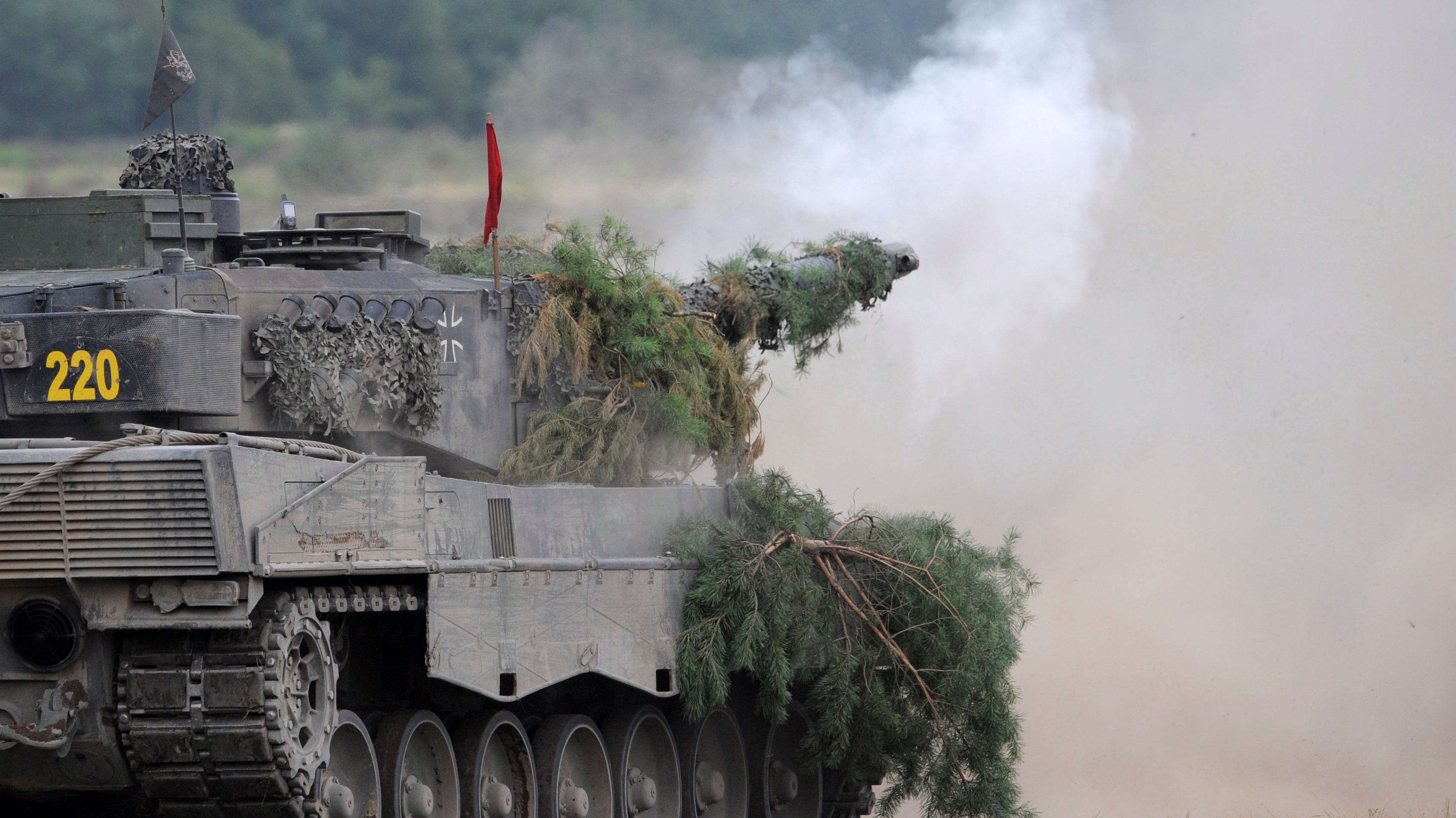 US, Germany to send advanced tanks to aid Ukraine war effort