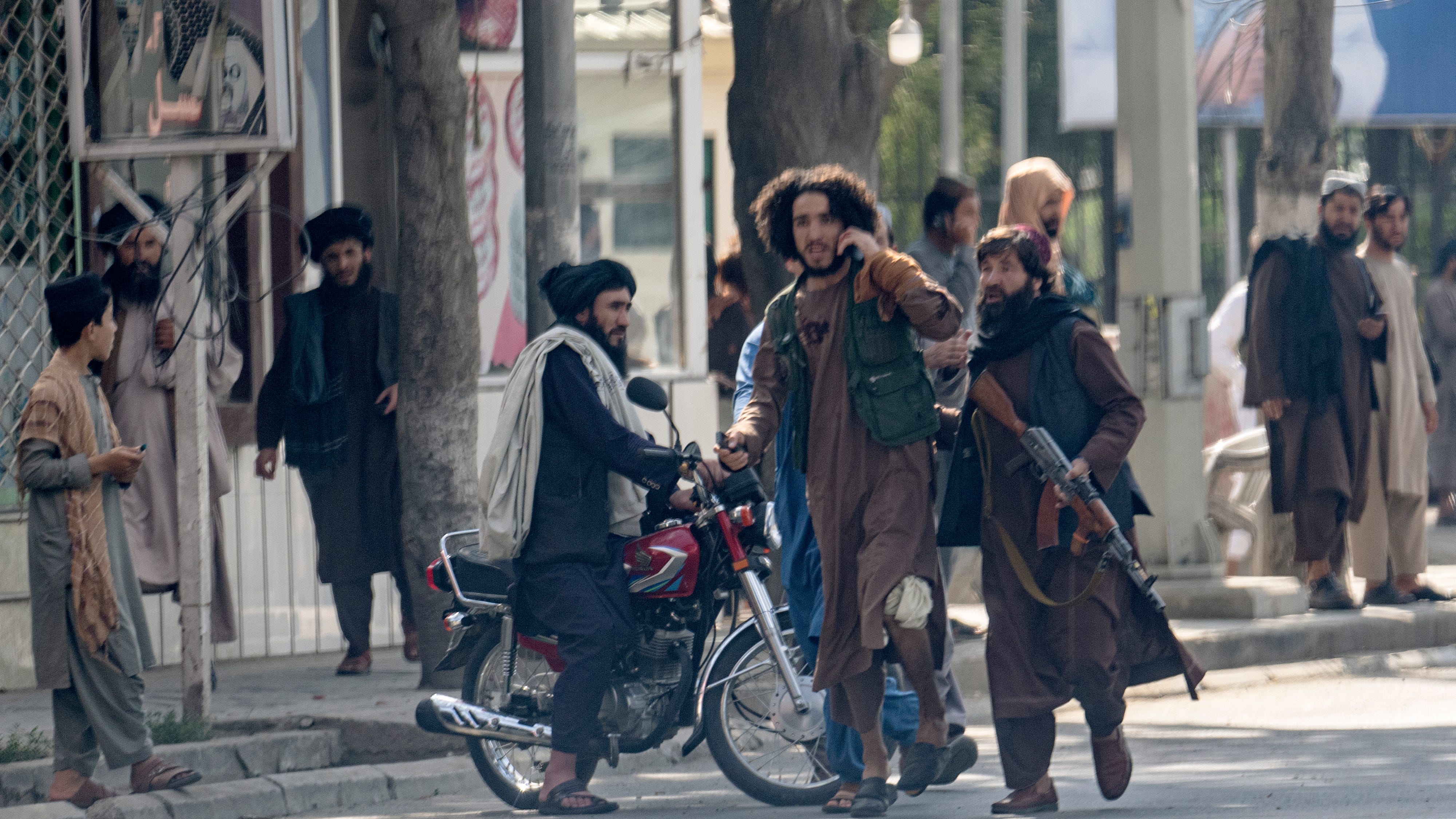 Taliban: Car bomb near Kabul mosque kills 7, wounds 41