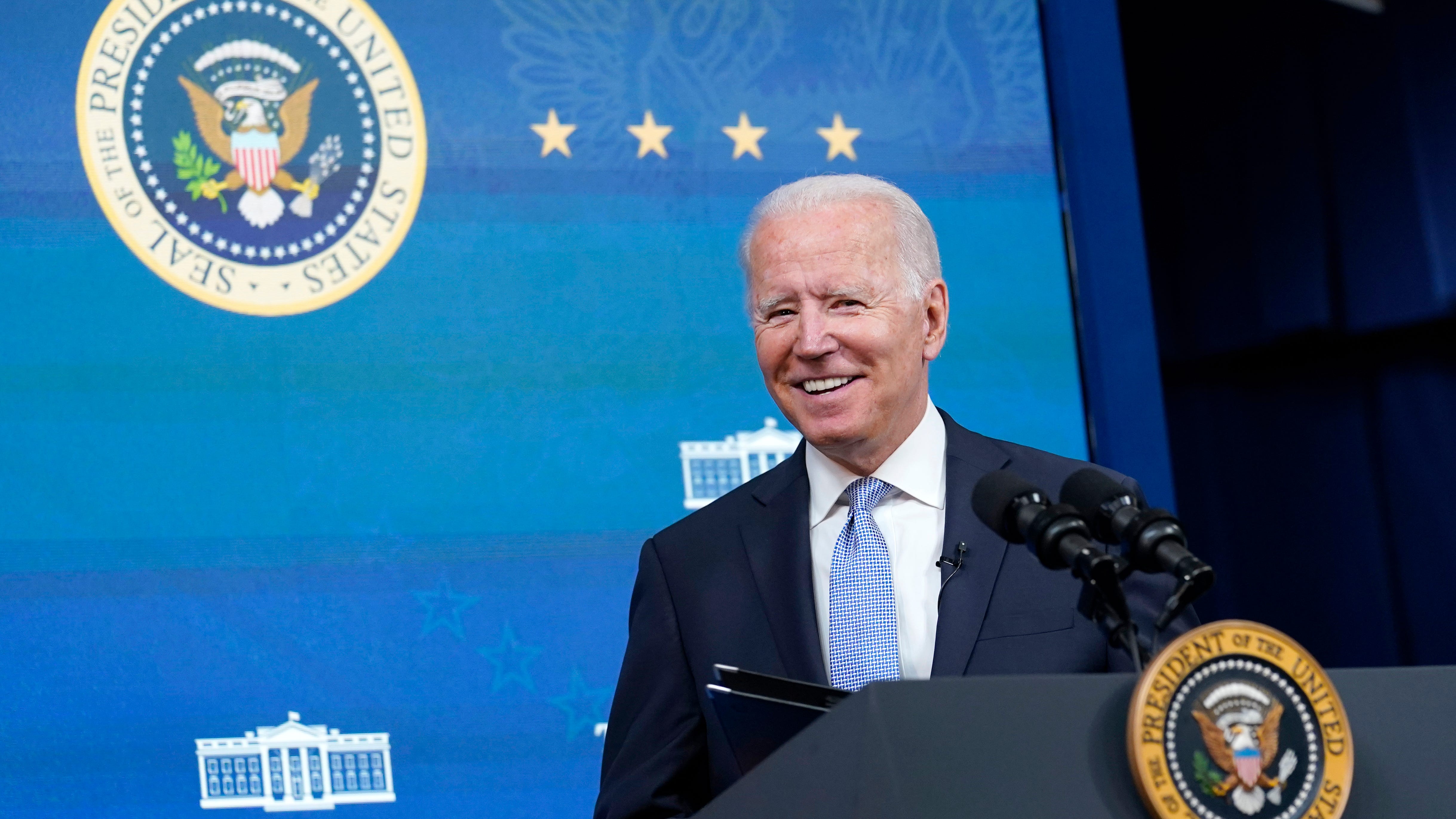 Biden misses vaccine-sharing goal, cites local hurdles