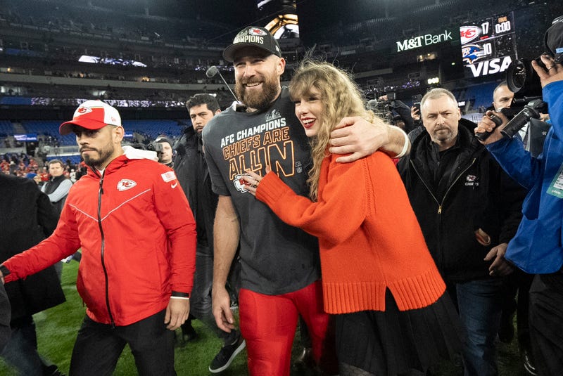 Taylor Swift Travis Kelce