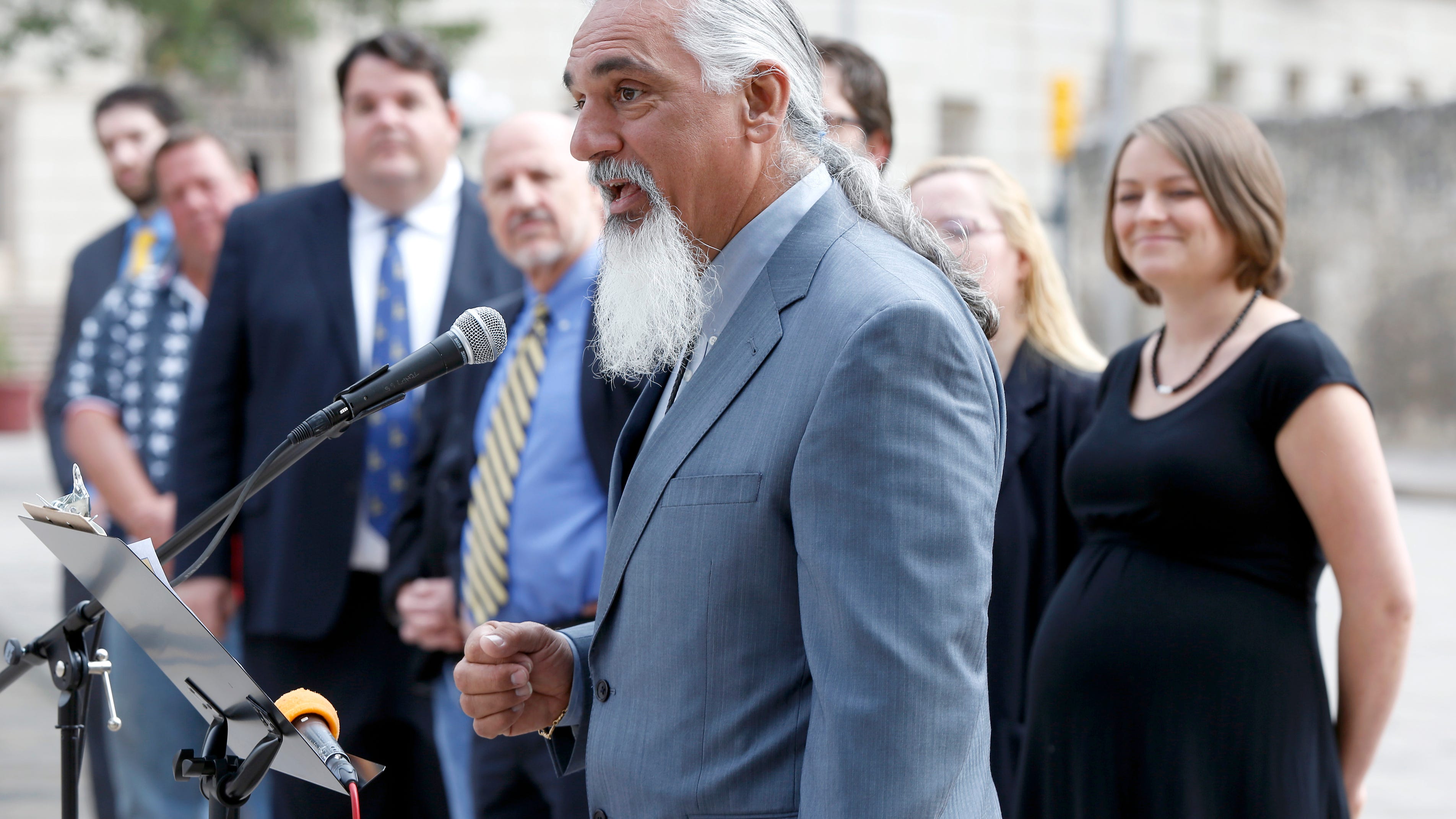 'DWI Dude' attorney sentenced for scamming drug traffickers