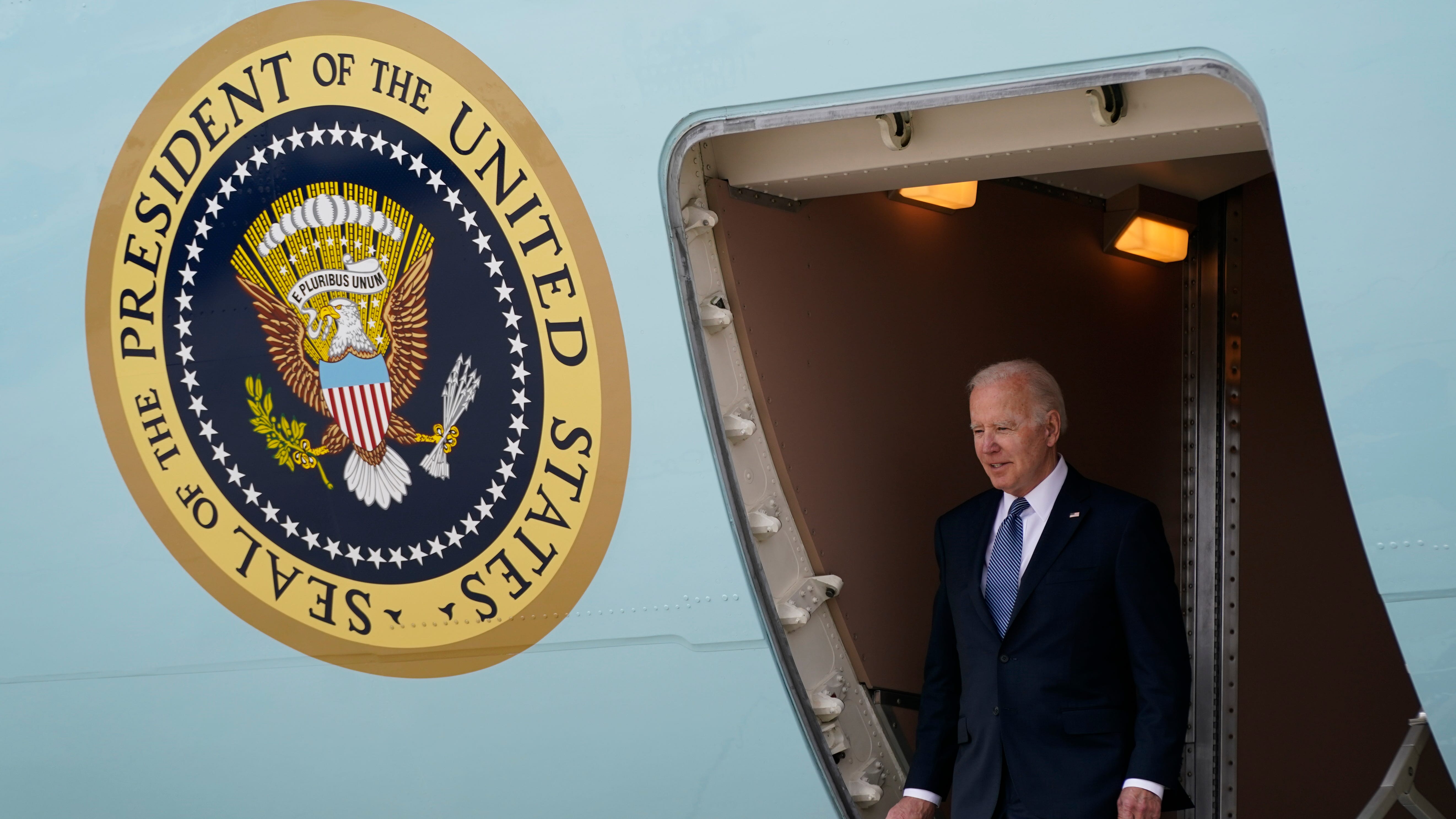 Biden pushing infrastructure plans in visit to New Hampshire