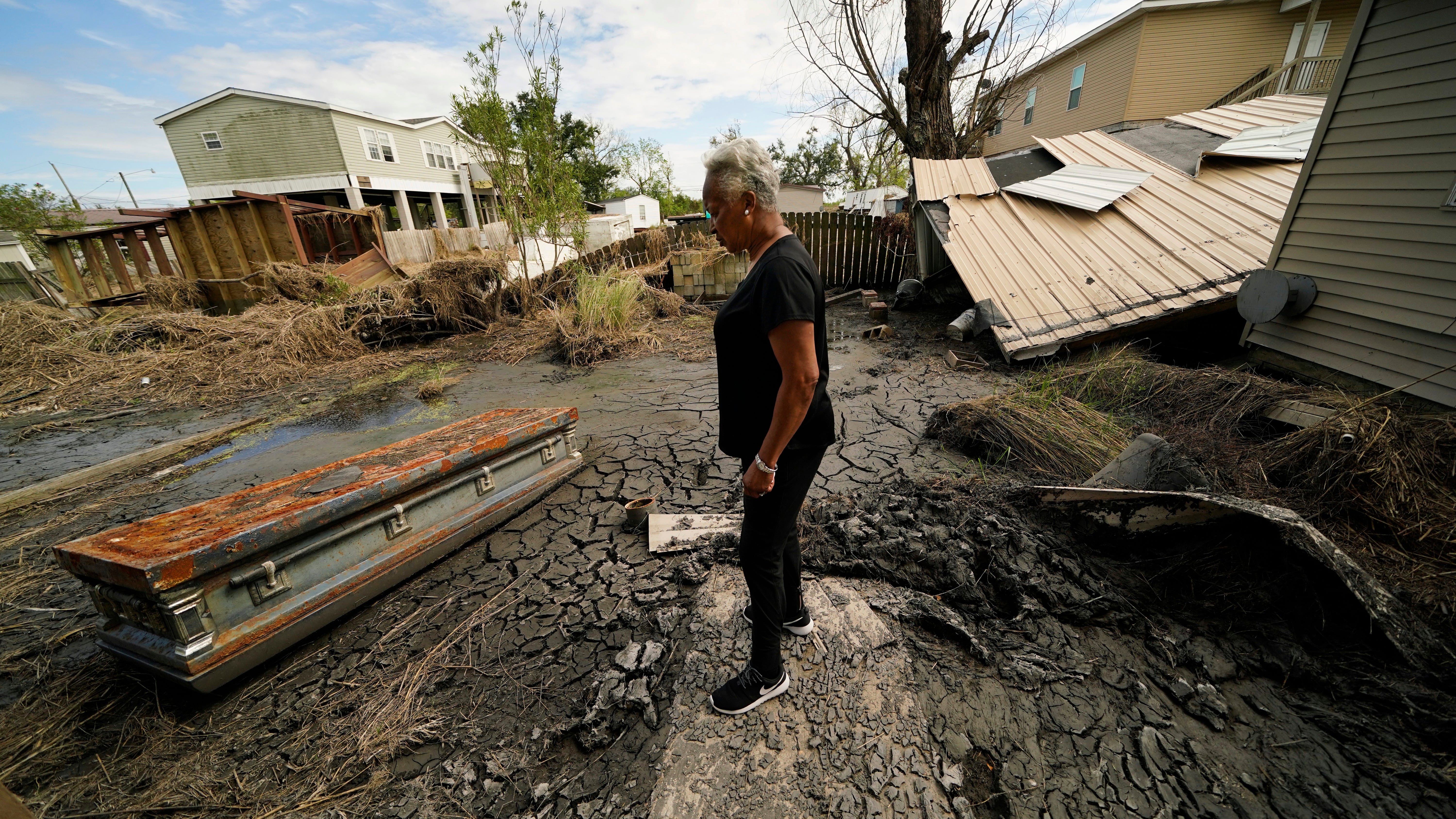Hurricane Ida devastation lingers in Louisiana 1 month later