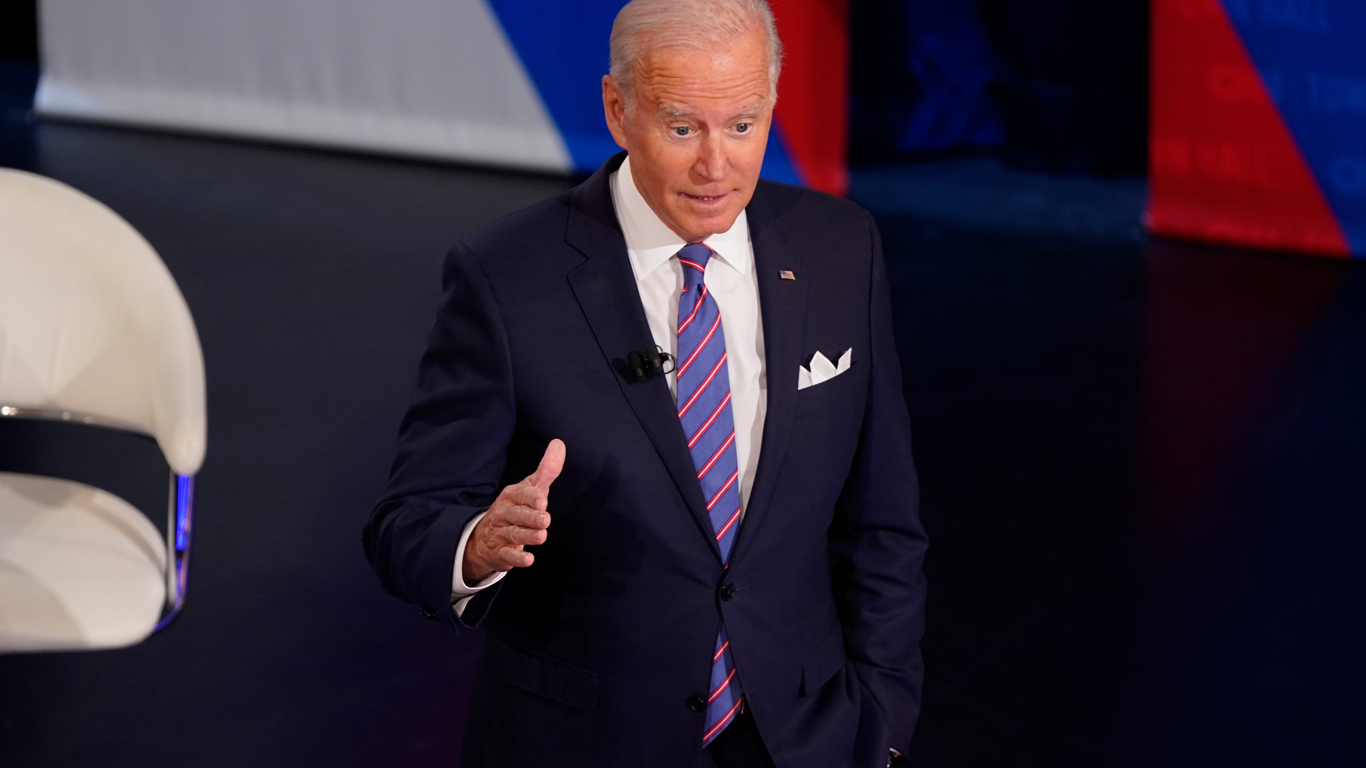 Deal on Biden's $2T plan edges closer; Harris is 'confident'