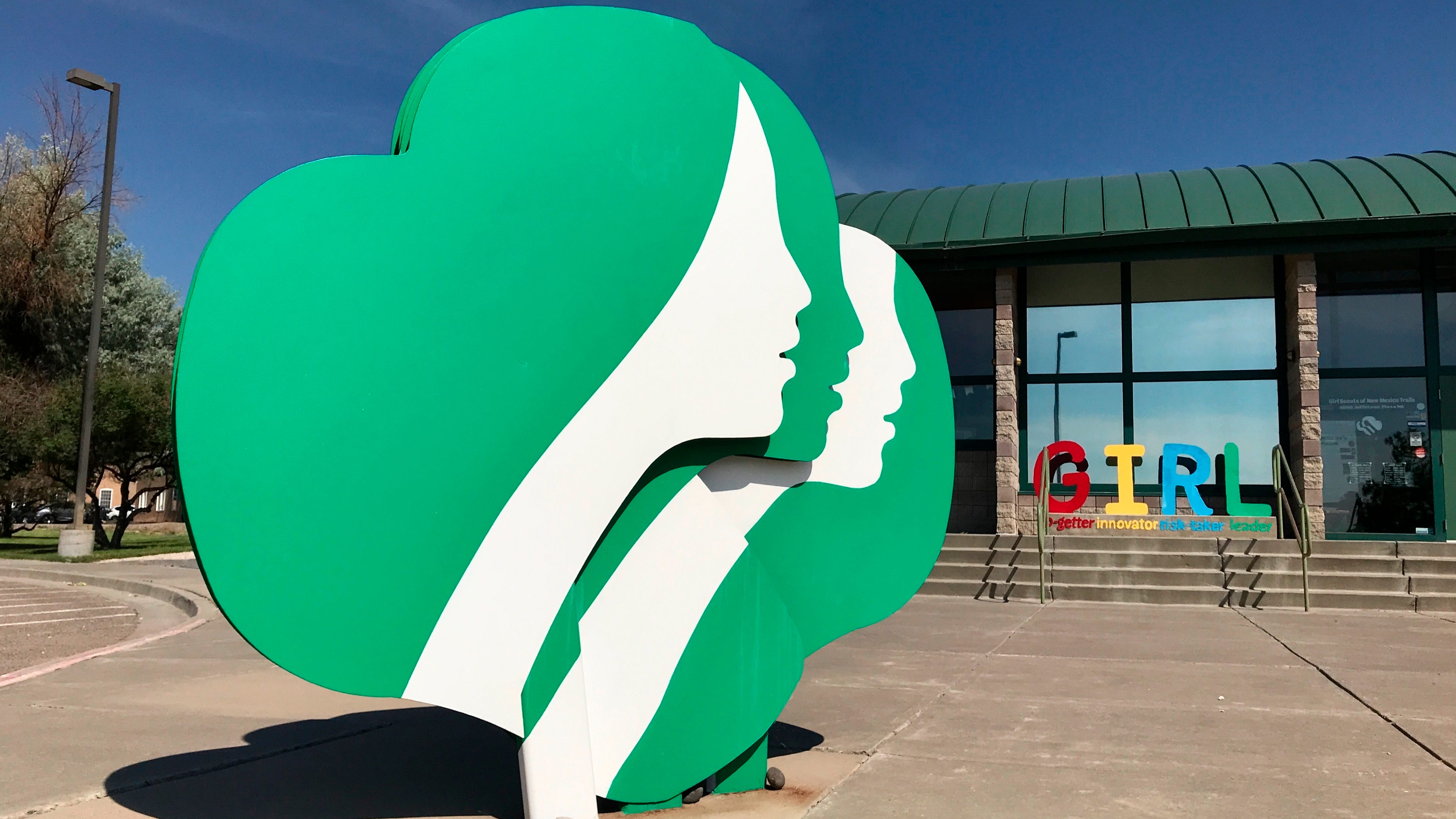 Millions of cookies: MacKenzie Scott gives Girl Scouts $85M