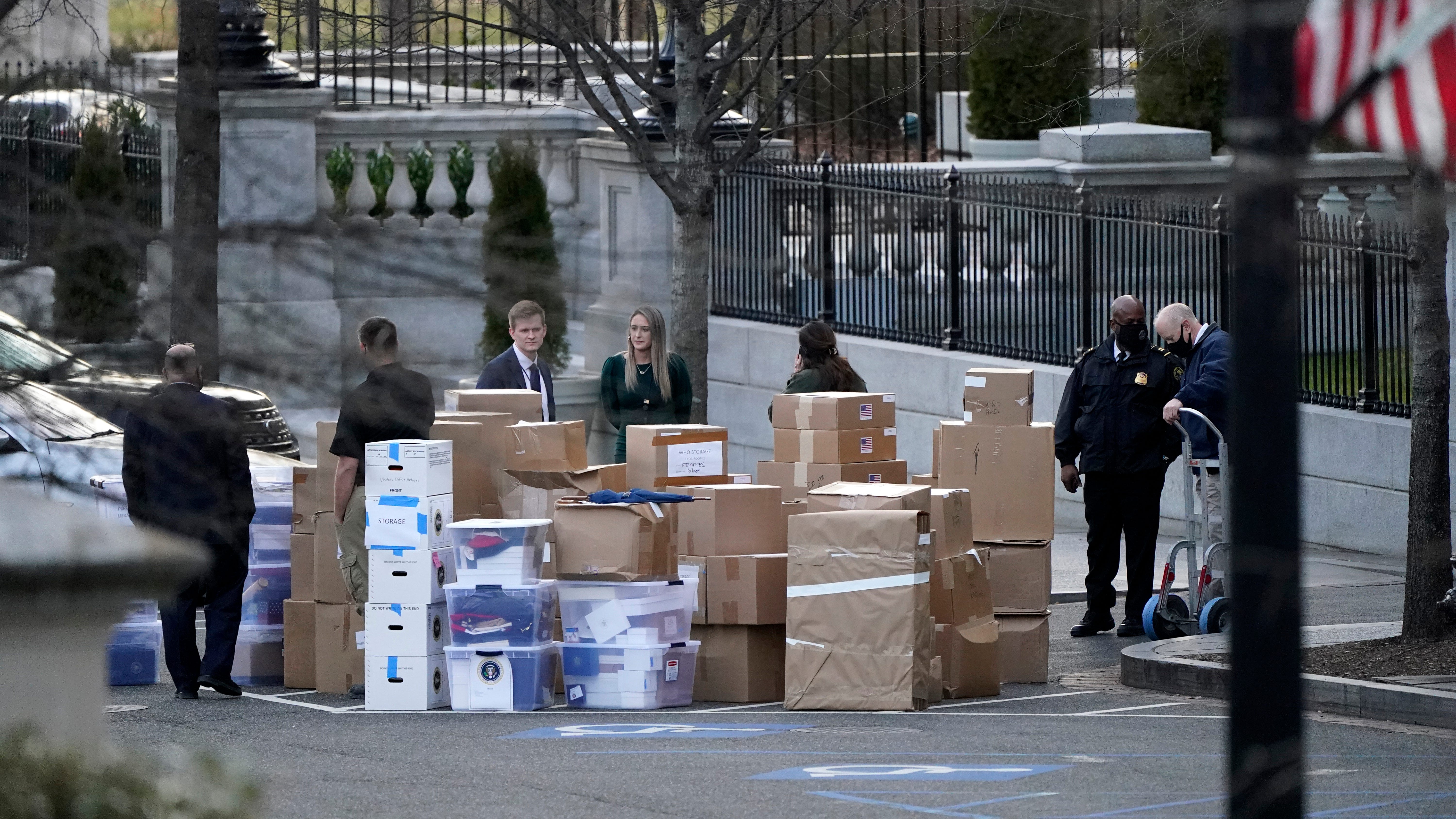 House panel requests Trump WH records from National Archives