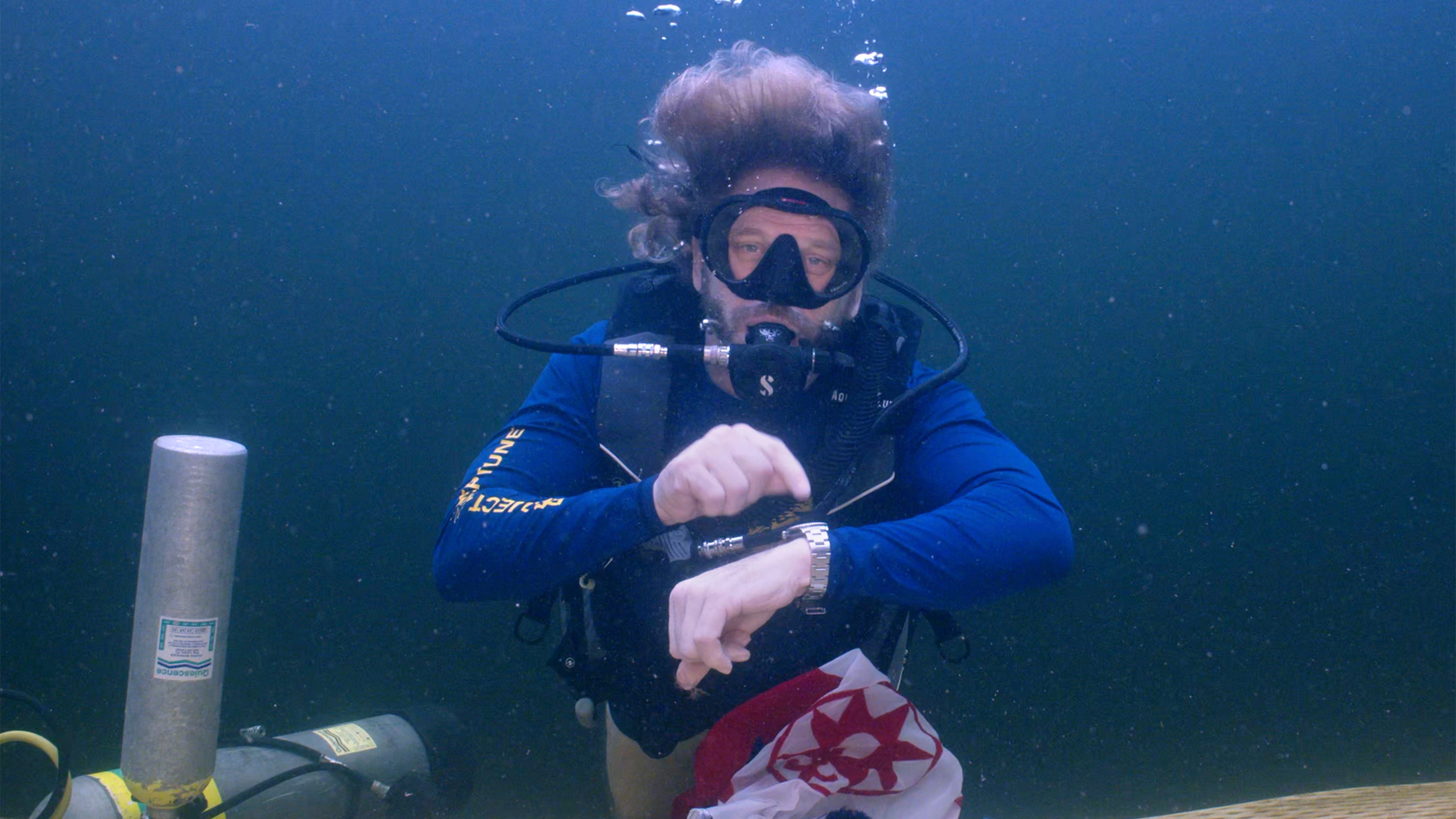 Florida's 'Dr. Deep' resurfaces after a record 100 days living underwater