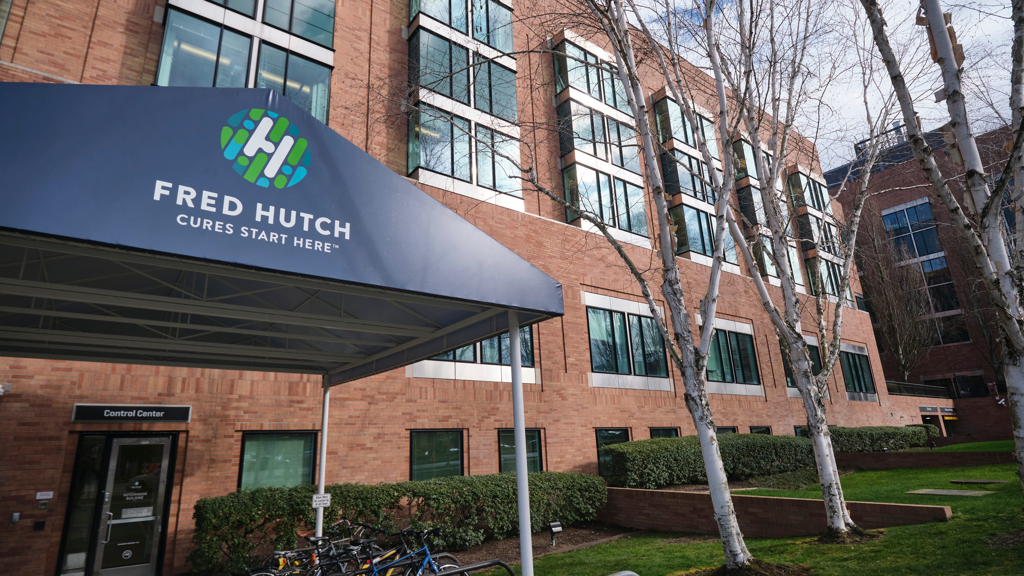 Bezos family donates $710M to Fred Hutchinson Cancer Center