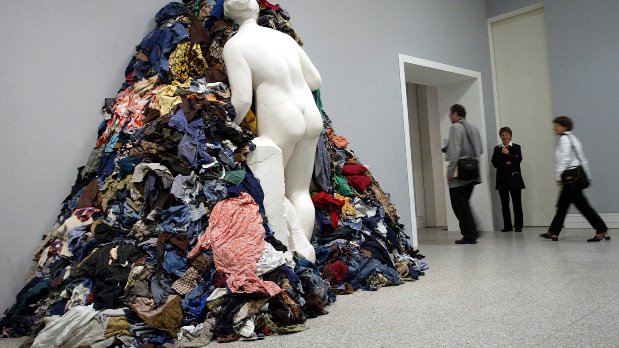 Vandals in Naples destroy seminal artwork by 90-year-old Italian artist Michelangelo Pistoletto